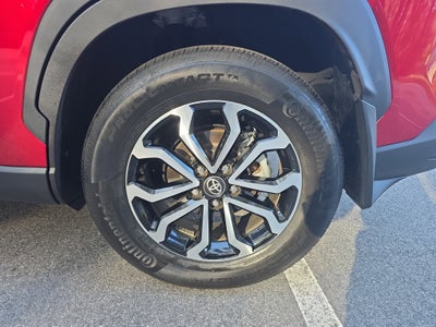 2025 Toyota Corolla Cross Hybrid SE