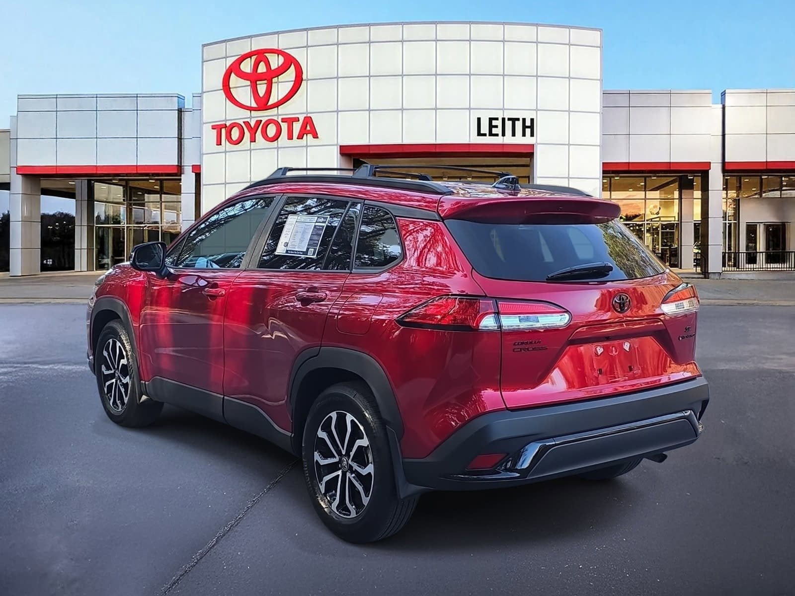 2025 Toyota Corolla Cross Hybrid SE