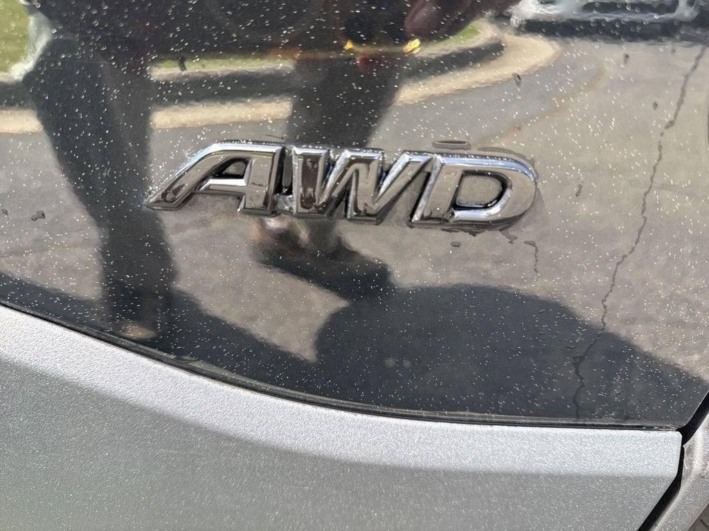 2024 Toyota Corolla Cross Hybrid XSE