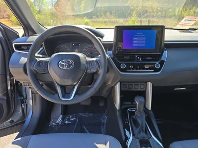 2025 Toyota Corolla Cross Hybrid SE