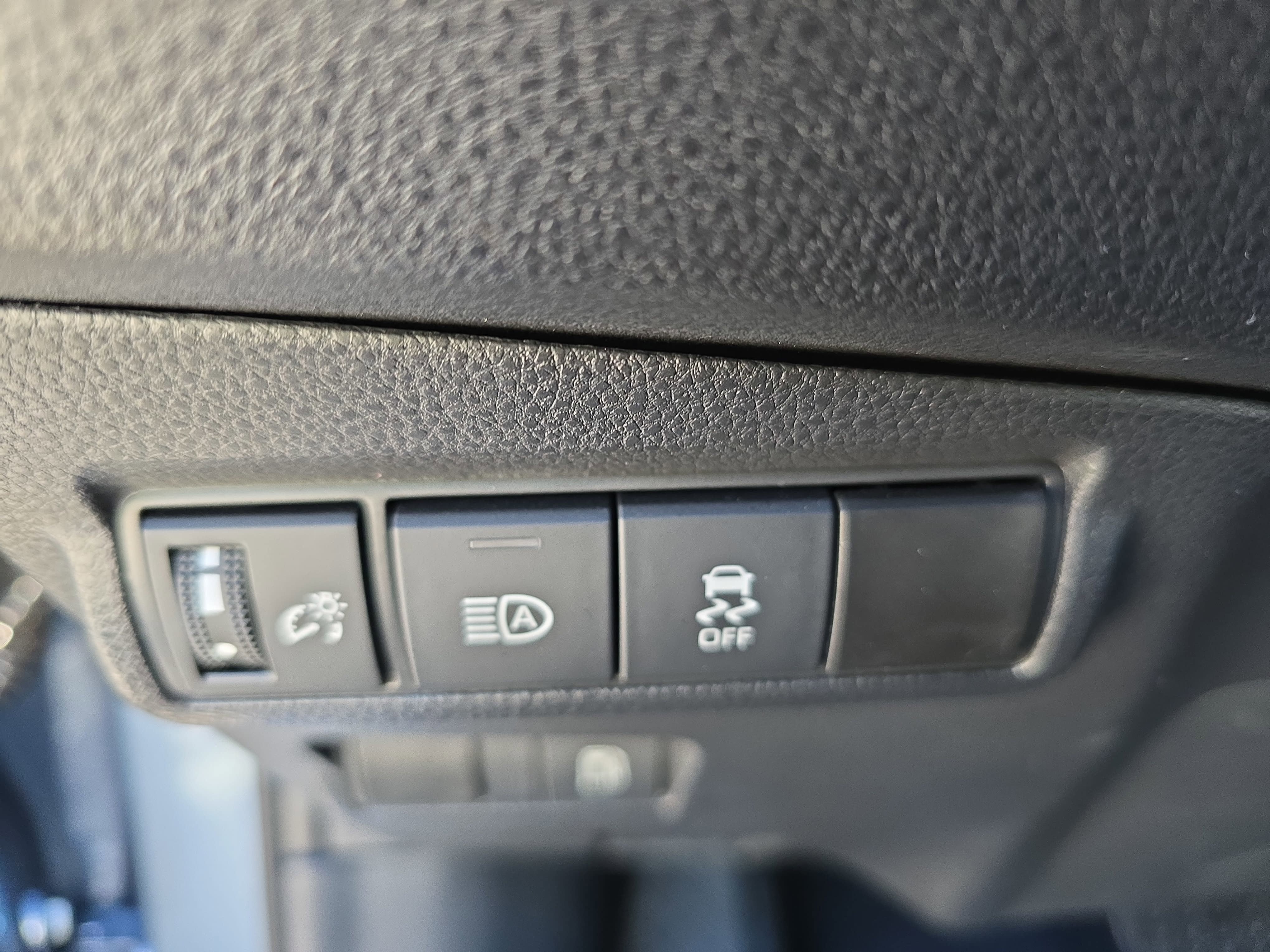 2025 Toyota Corolla Cross Hybrid SE