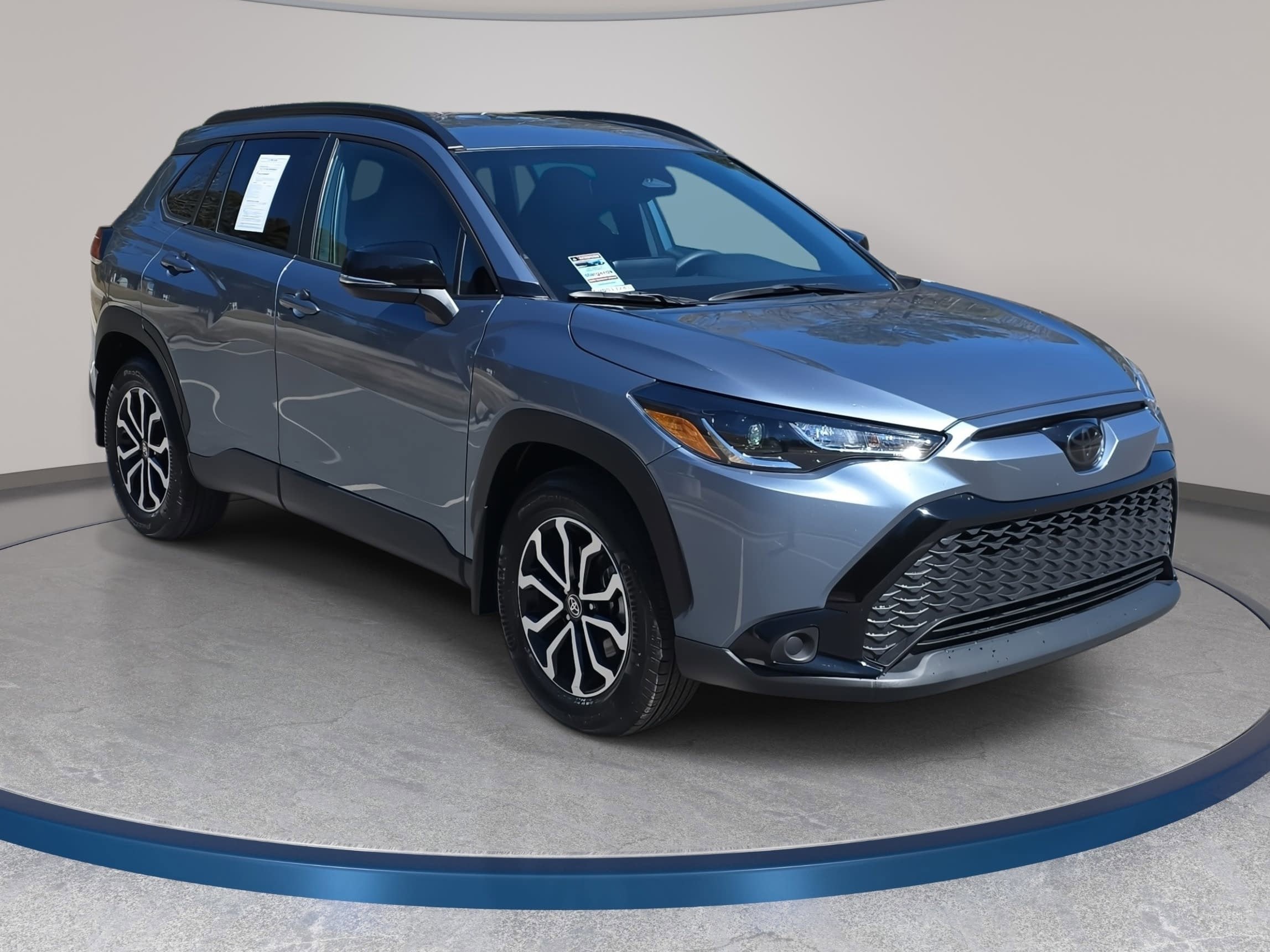 2025 Toyota Corolla Cross Hybrid SE