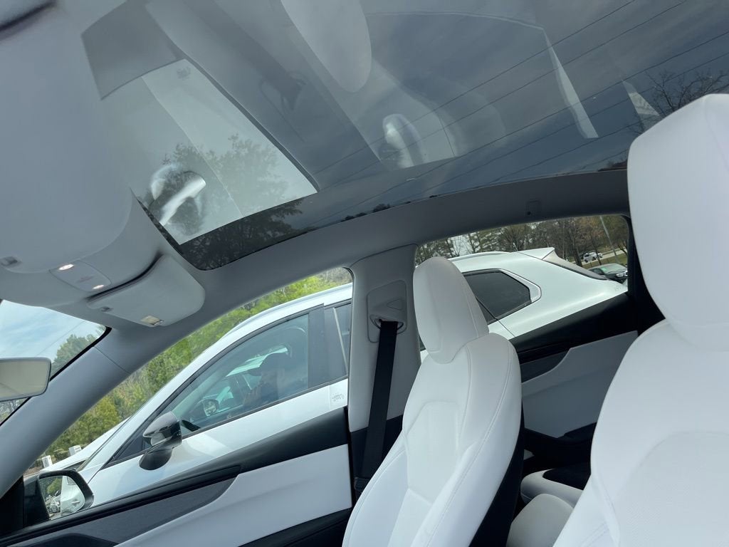 2026 Tesla Model Y Base