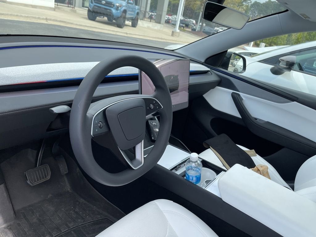 2026 Tesla Model Y Base