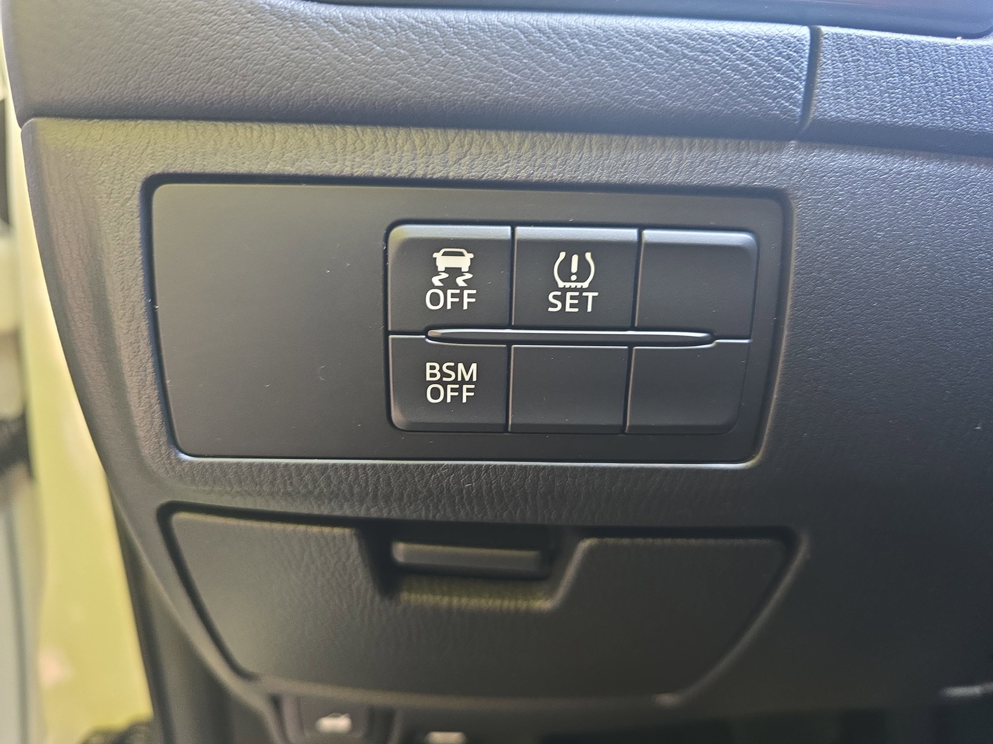 2015 Mazda Mazda6 i Touring