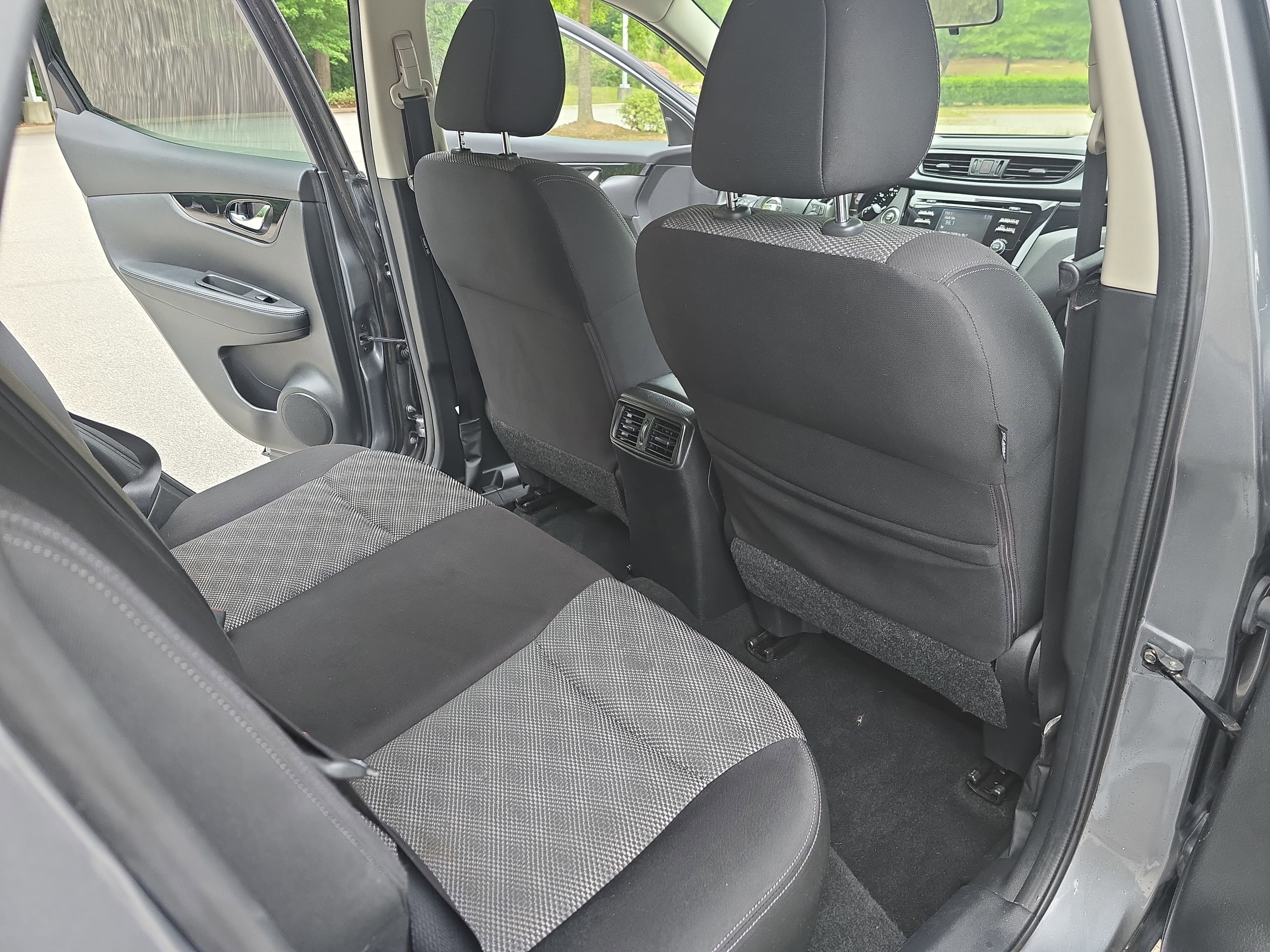 2018 Nissan Rogue Sport SV