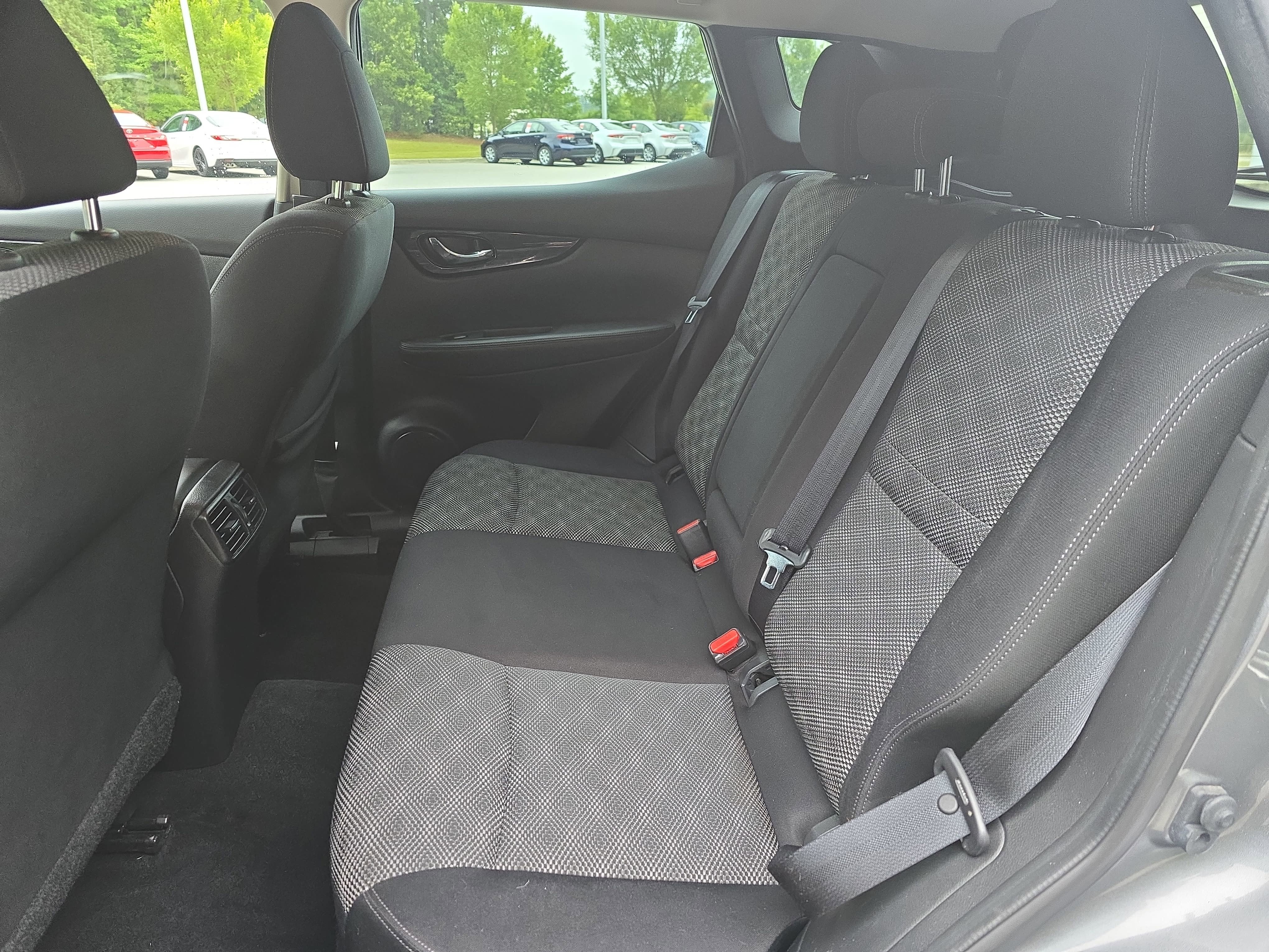 2018 Nissan Rogue Sport SV