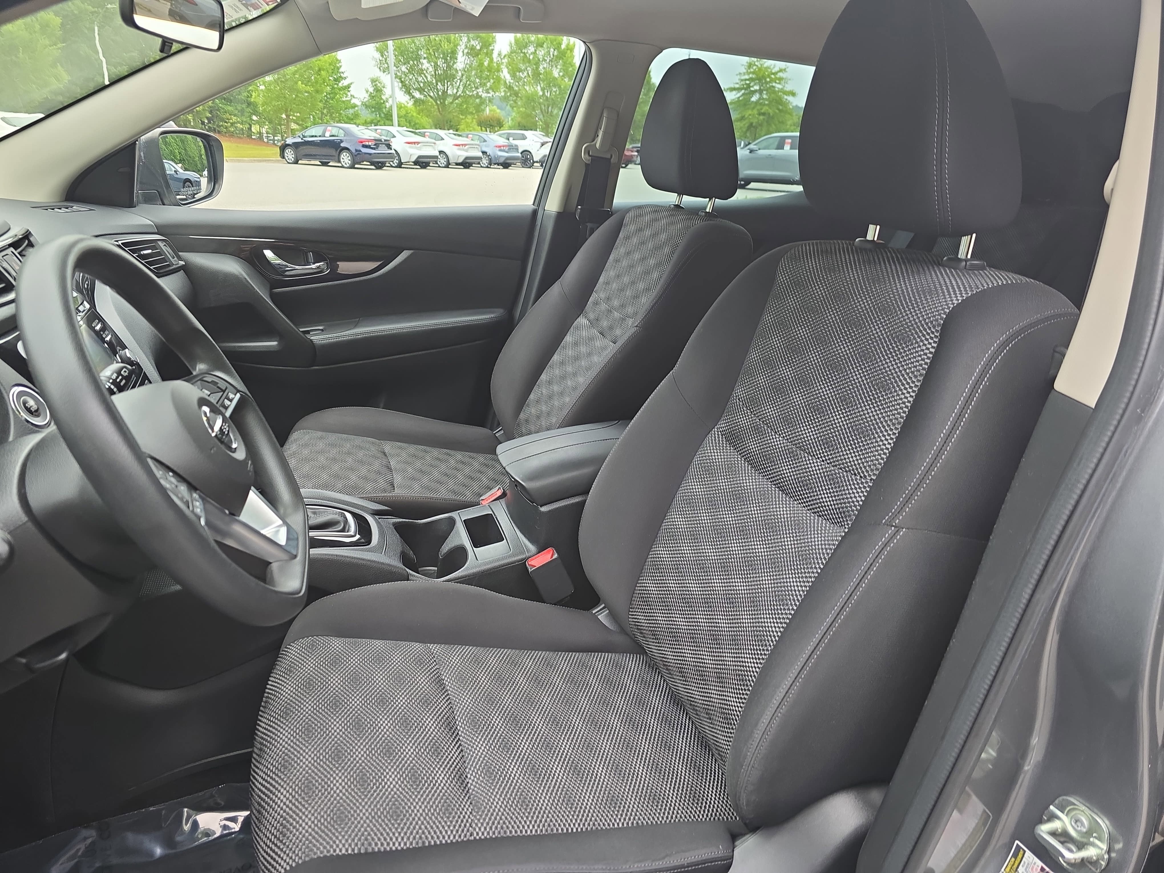 2018 Nissan Rogue Sport SV