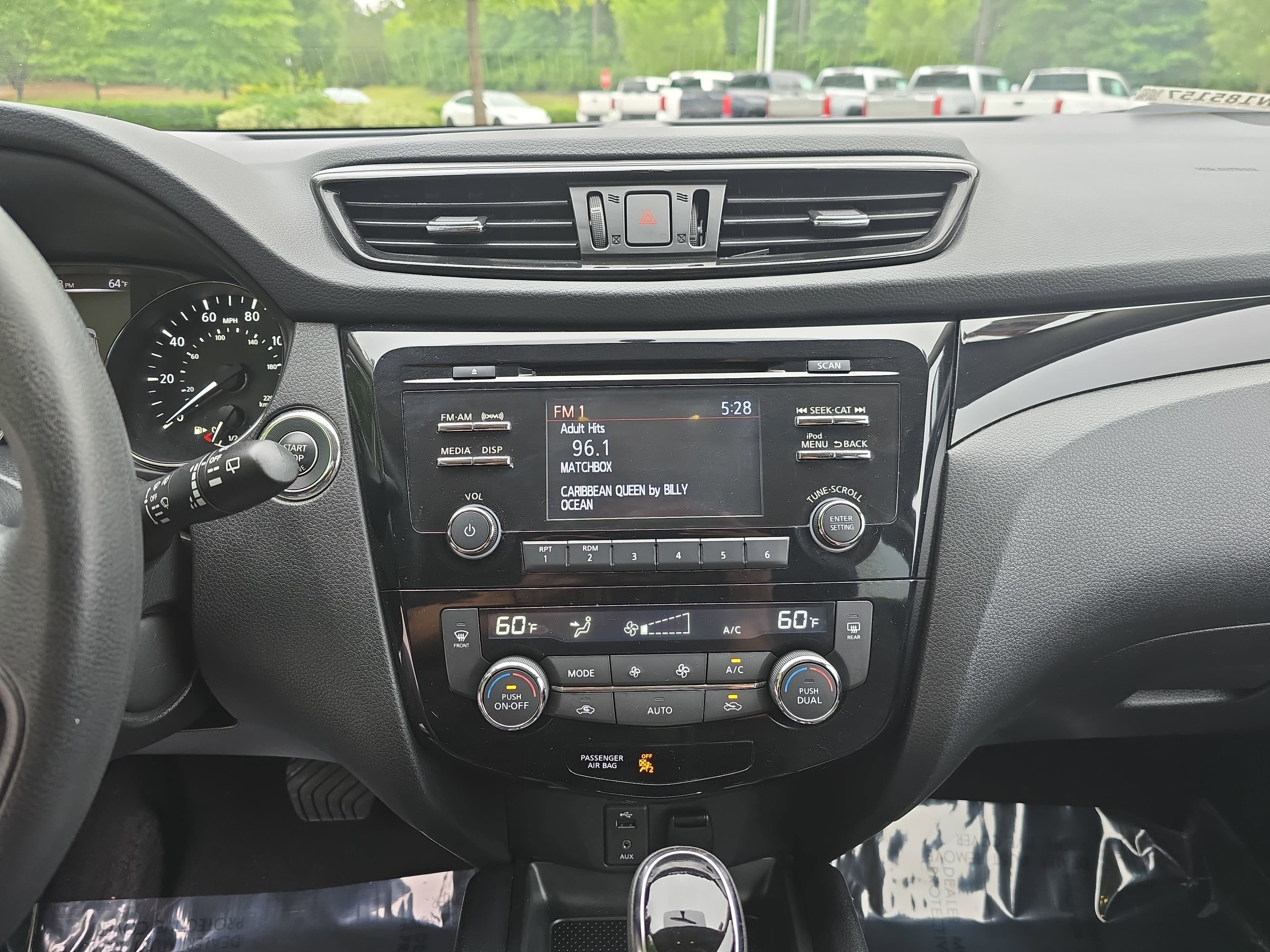 2018 Nissan Rogue Sport SV