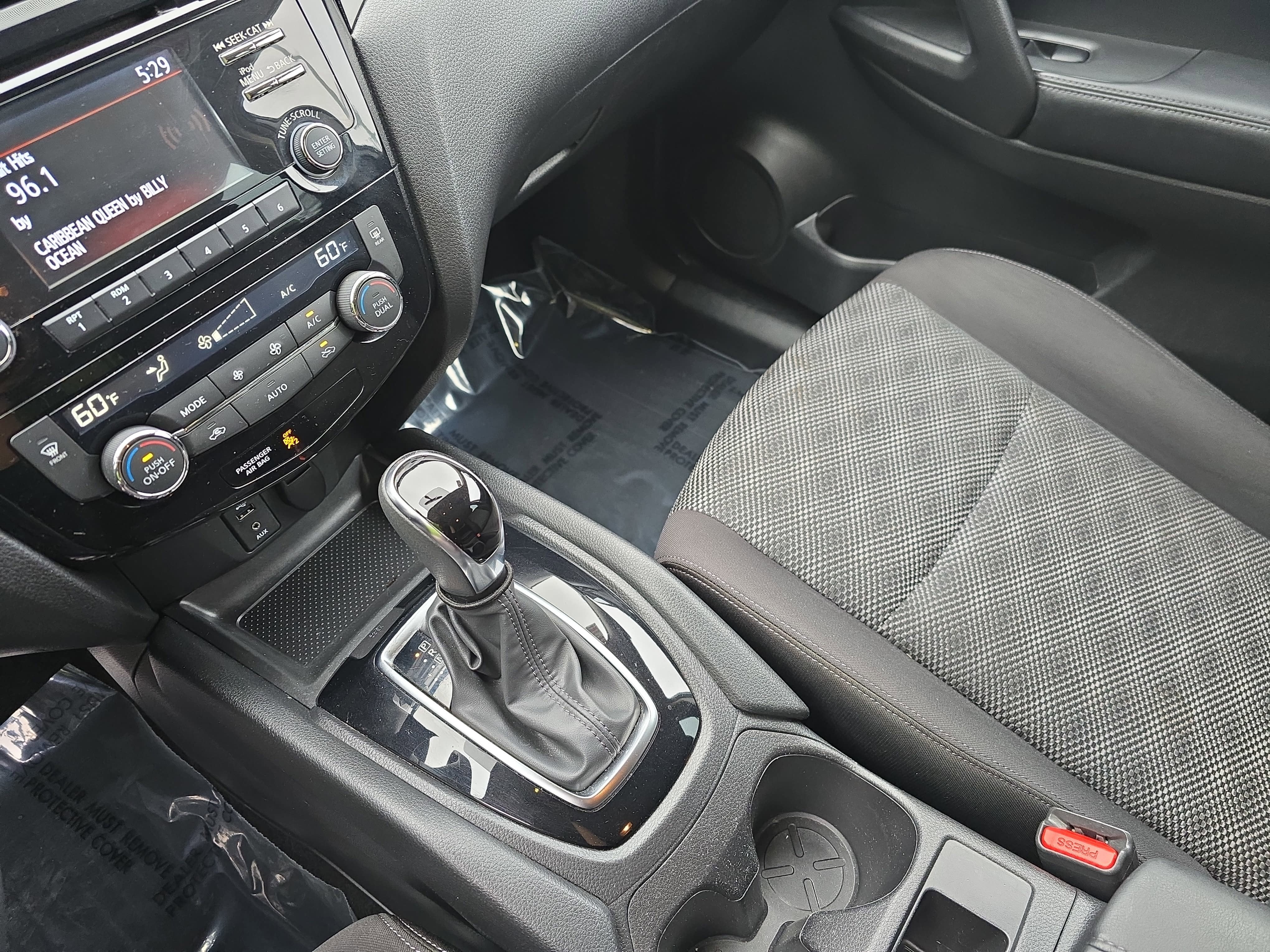 2018 Nissan Rogue Sport SV