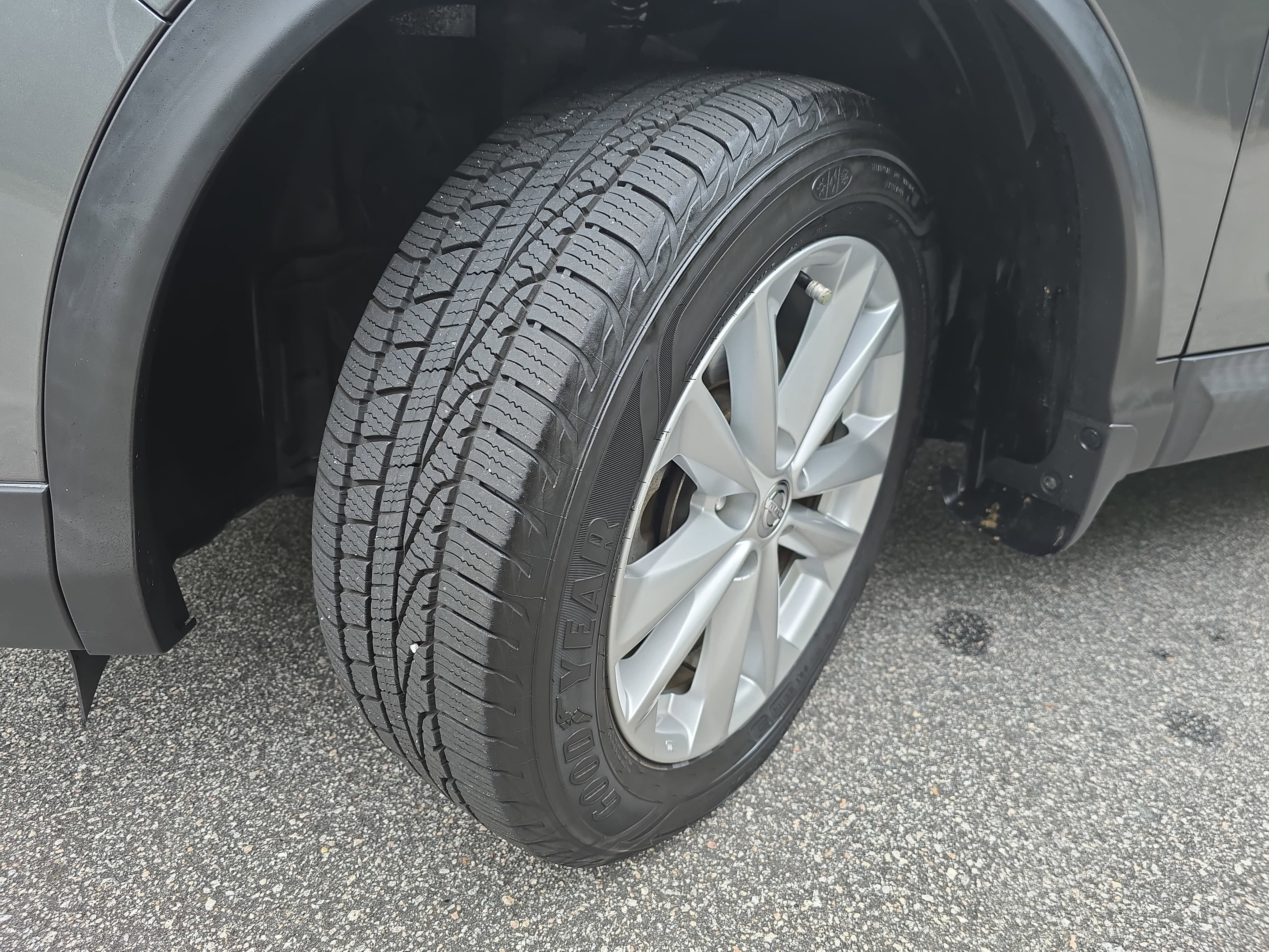 2018 Nissan Rogue Sport SV