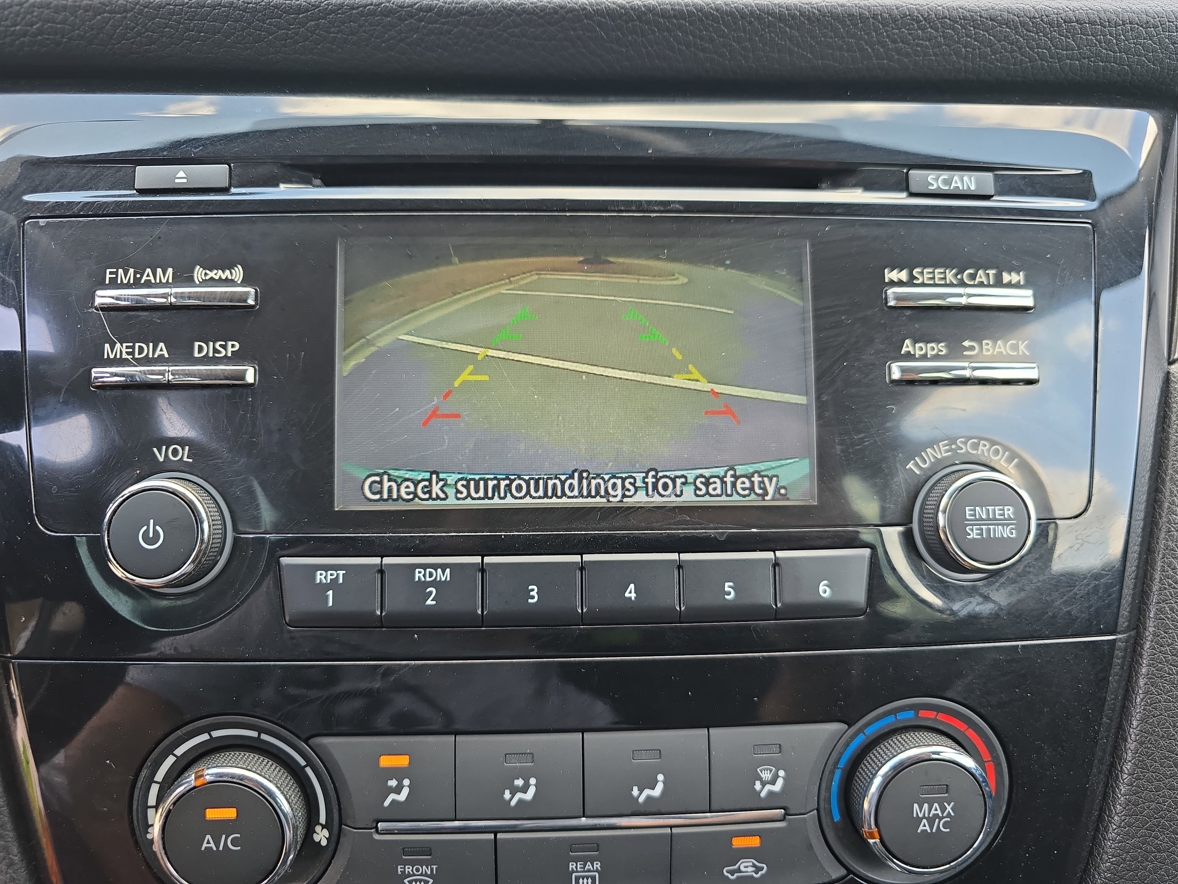 2016 Nissan Rogue S