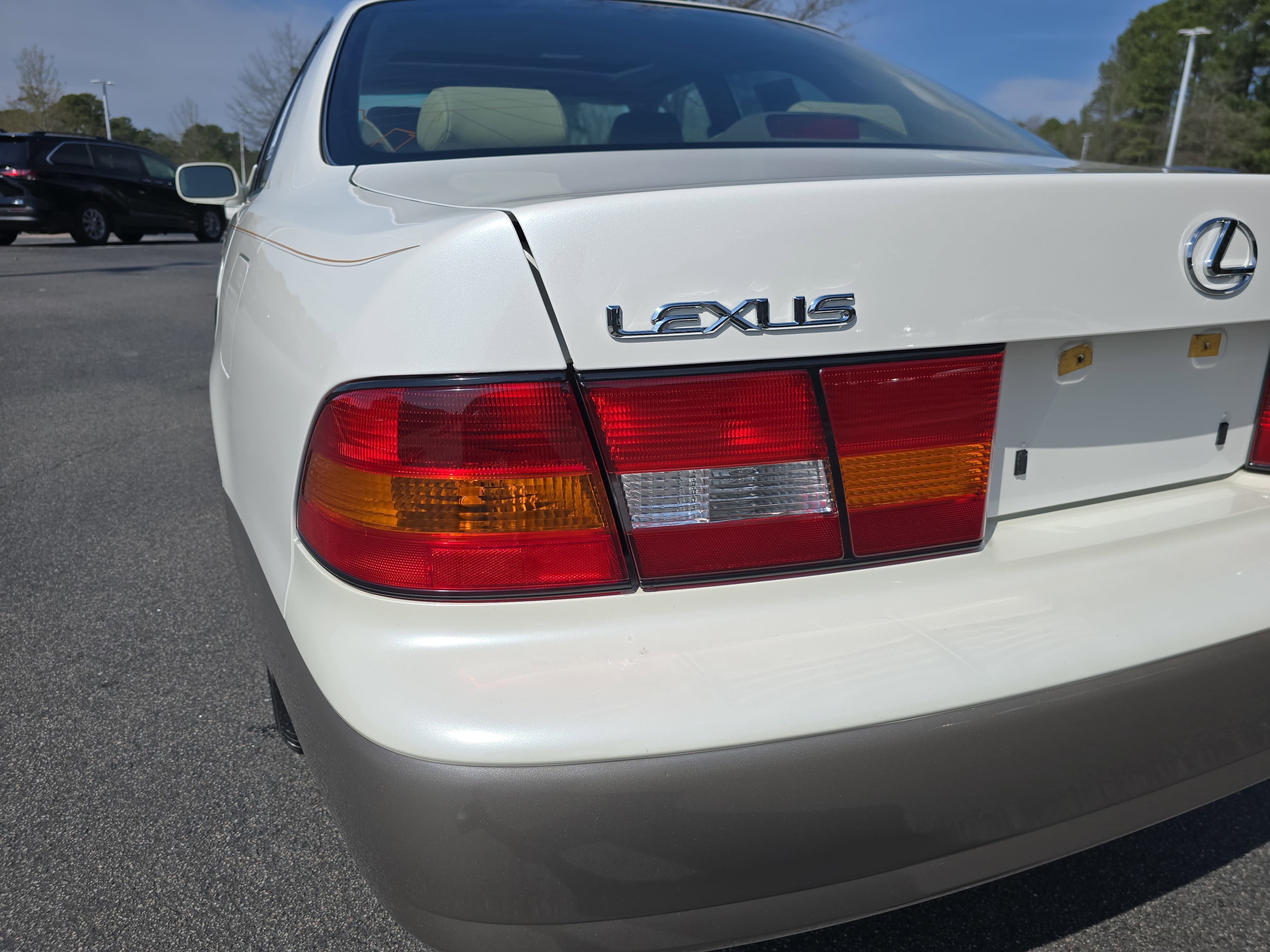 1998 Lexus ES 300