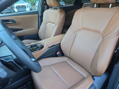 2025 Toyota Crown Signia Limited