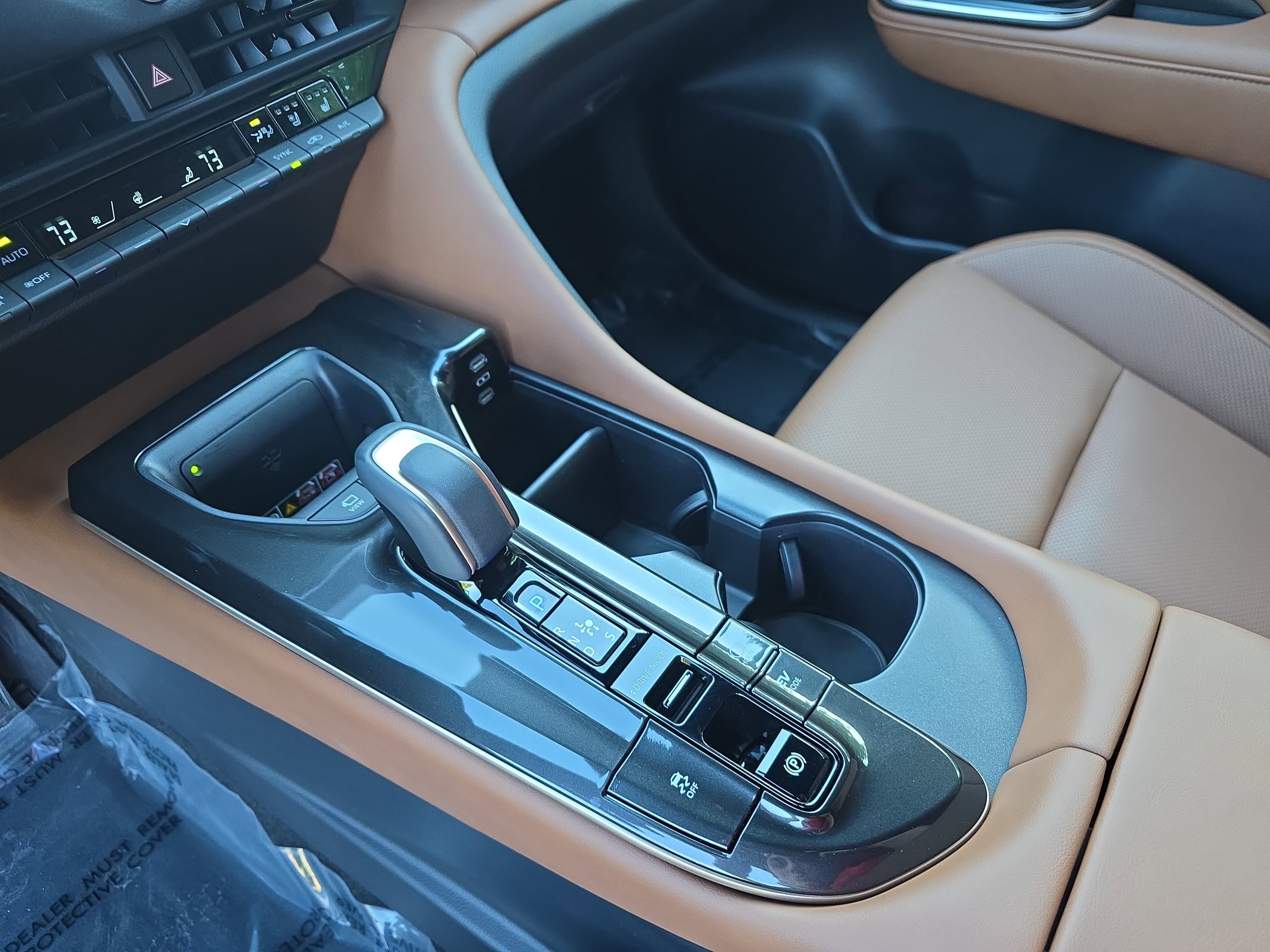 2025 Toyota Crown Signia Limited