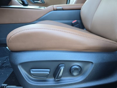 2025 Toyota Crown Signia Limited