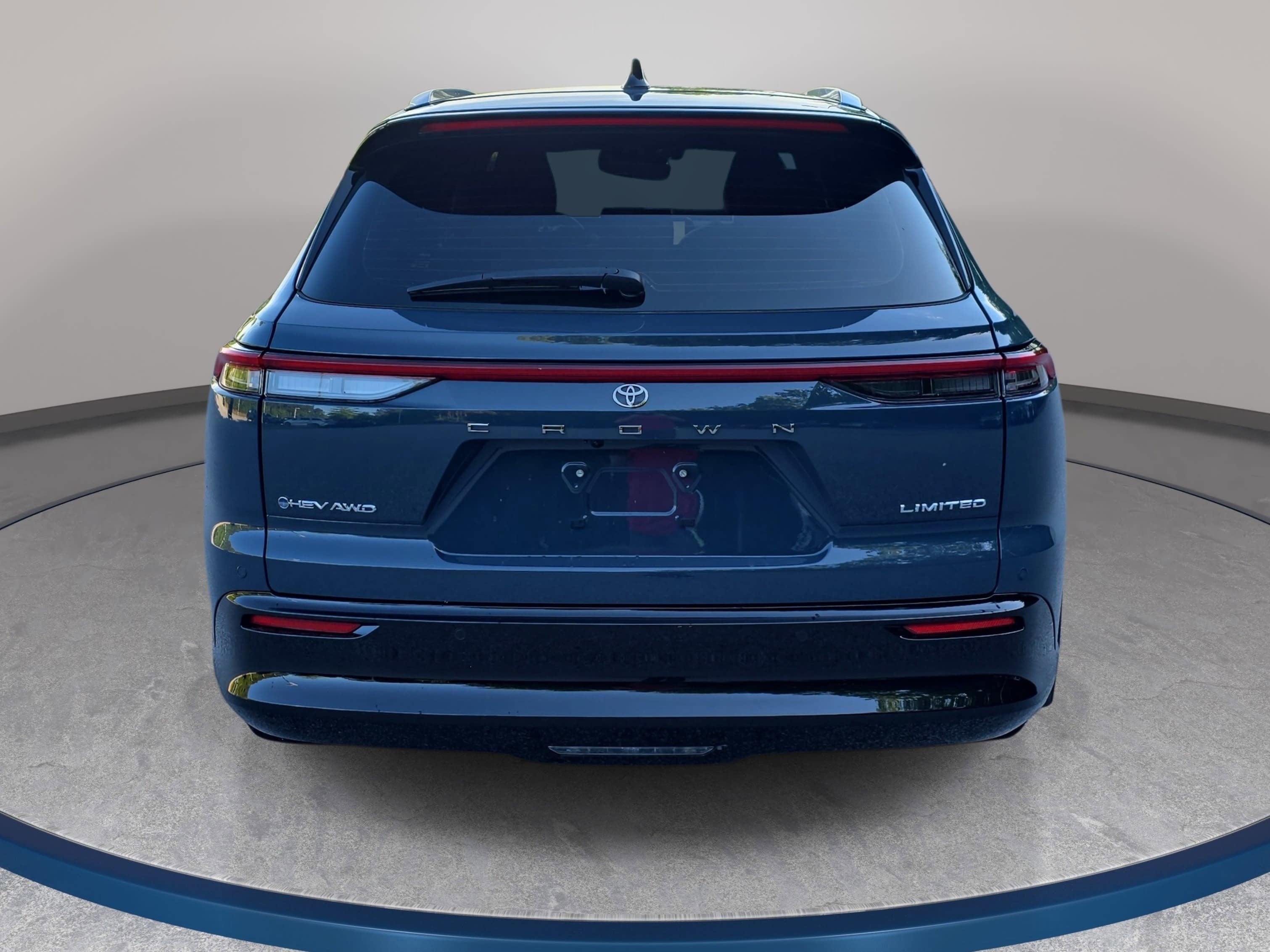 2025 Toyota Crown Signia Limited
