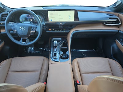 2025 Toyota Crown Signia Limited