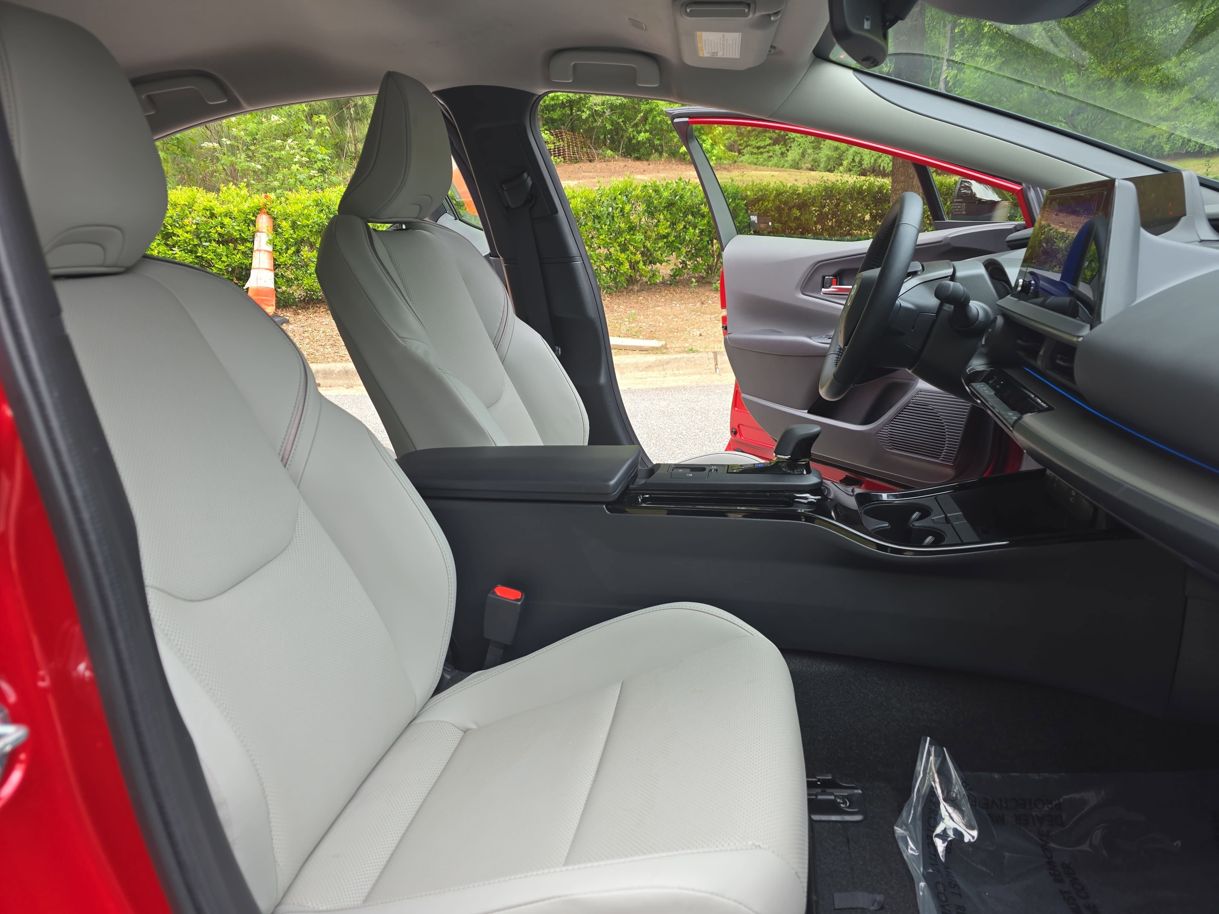 2024 Toyota Prius XLE