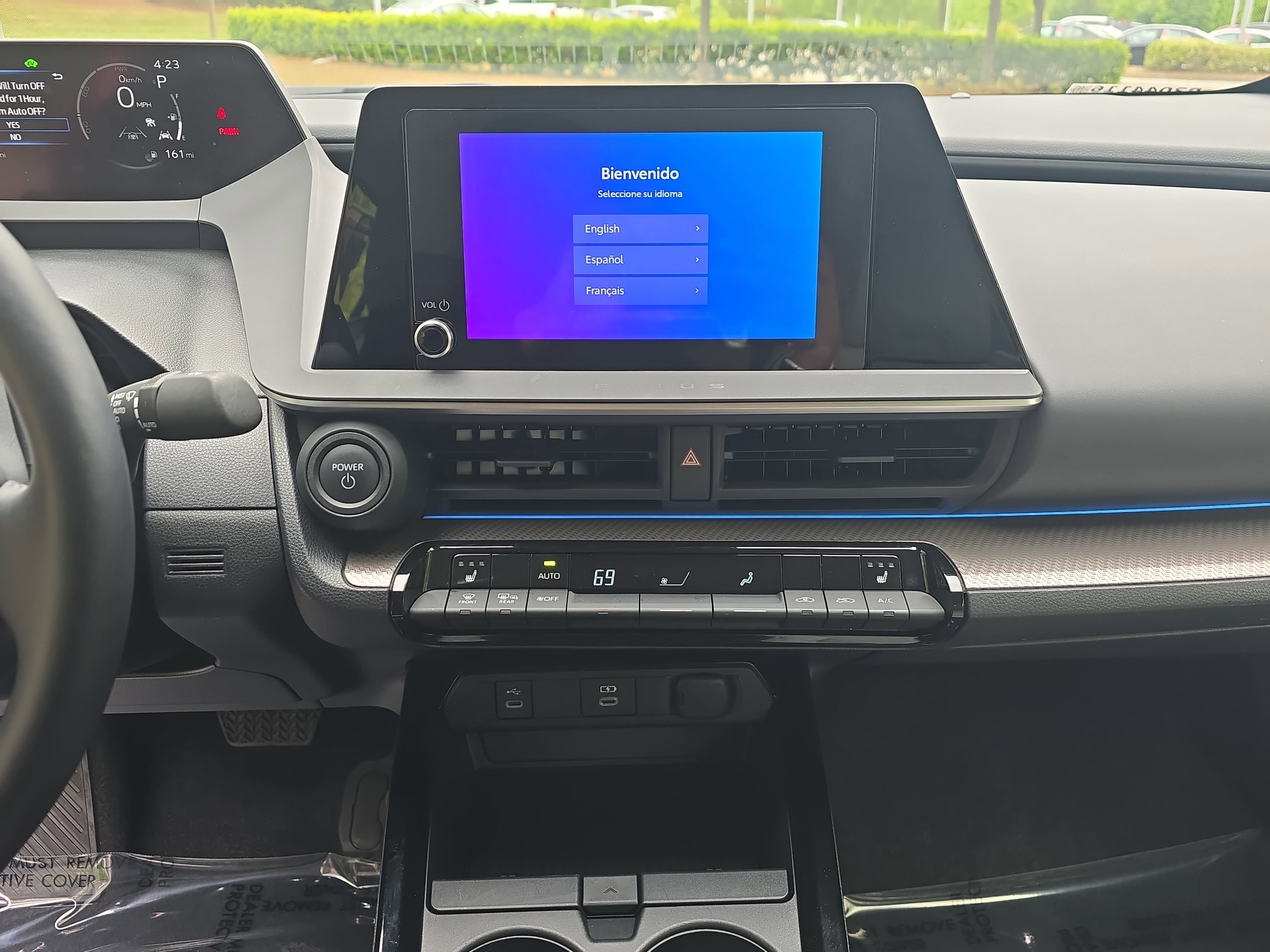 2024 Toyota Prius XLE