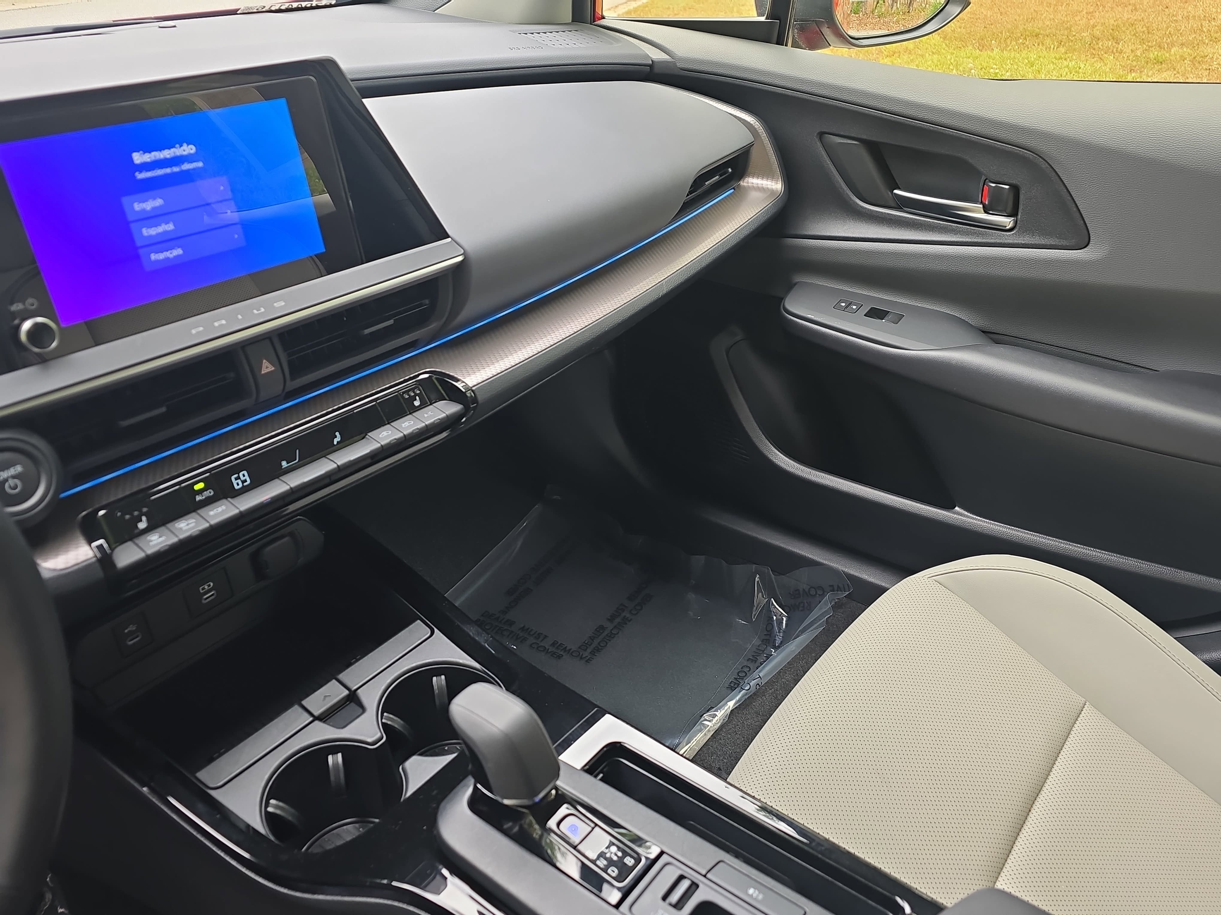 2024 Toyota Prius XLE