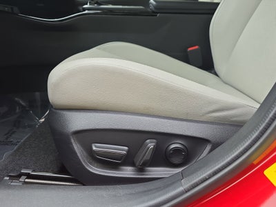 2024 Toyota Prius XLE
