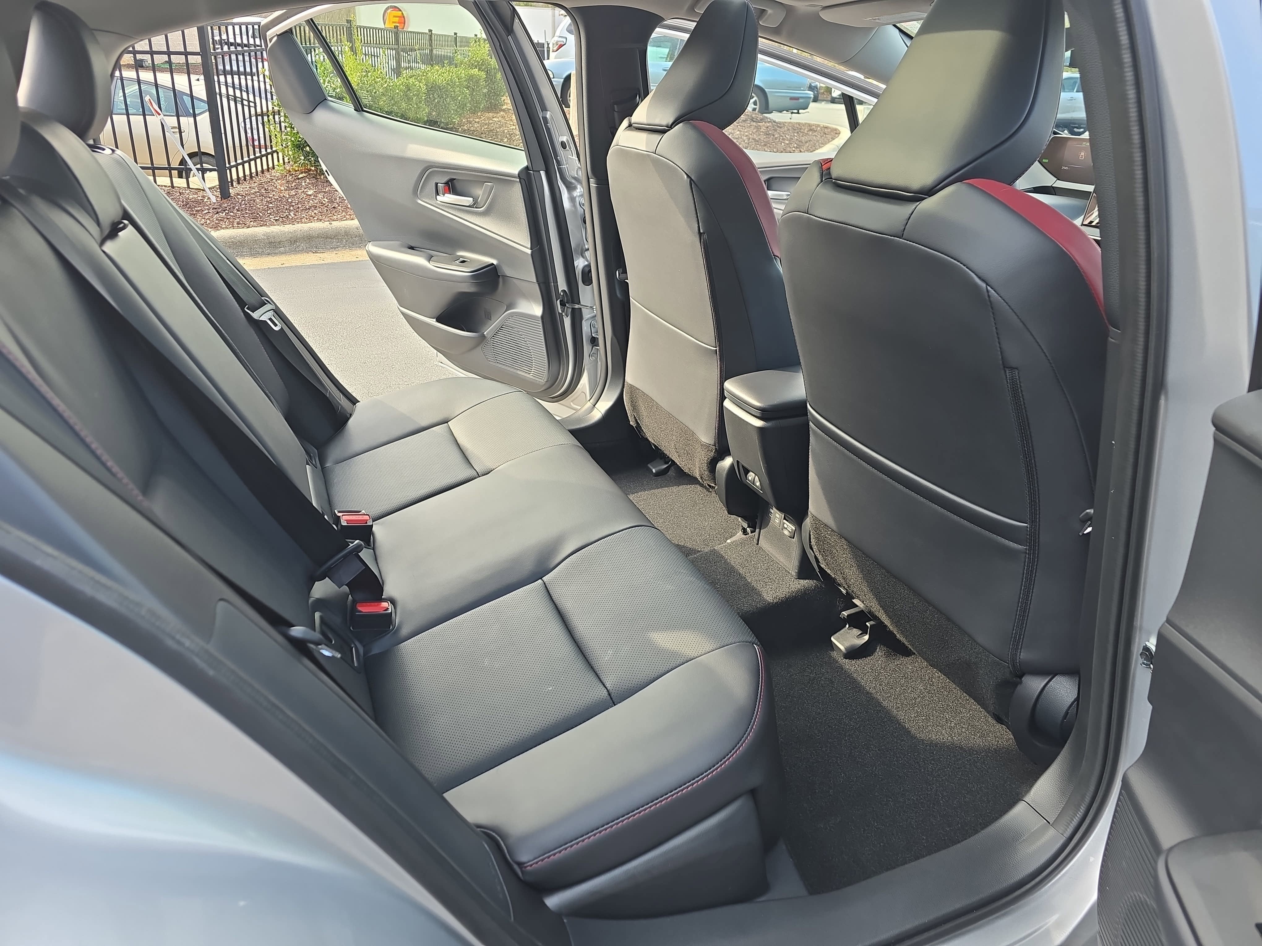 2025 Toyota Prius Plug-In Hybrid XSE Premium