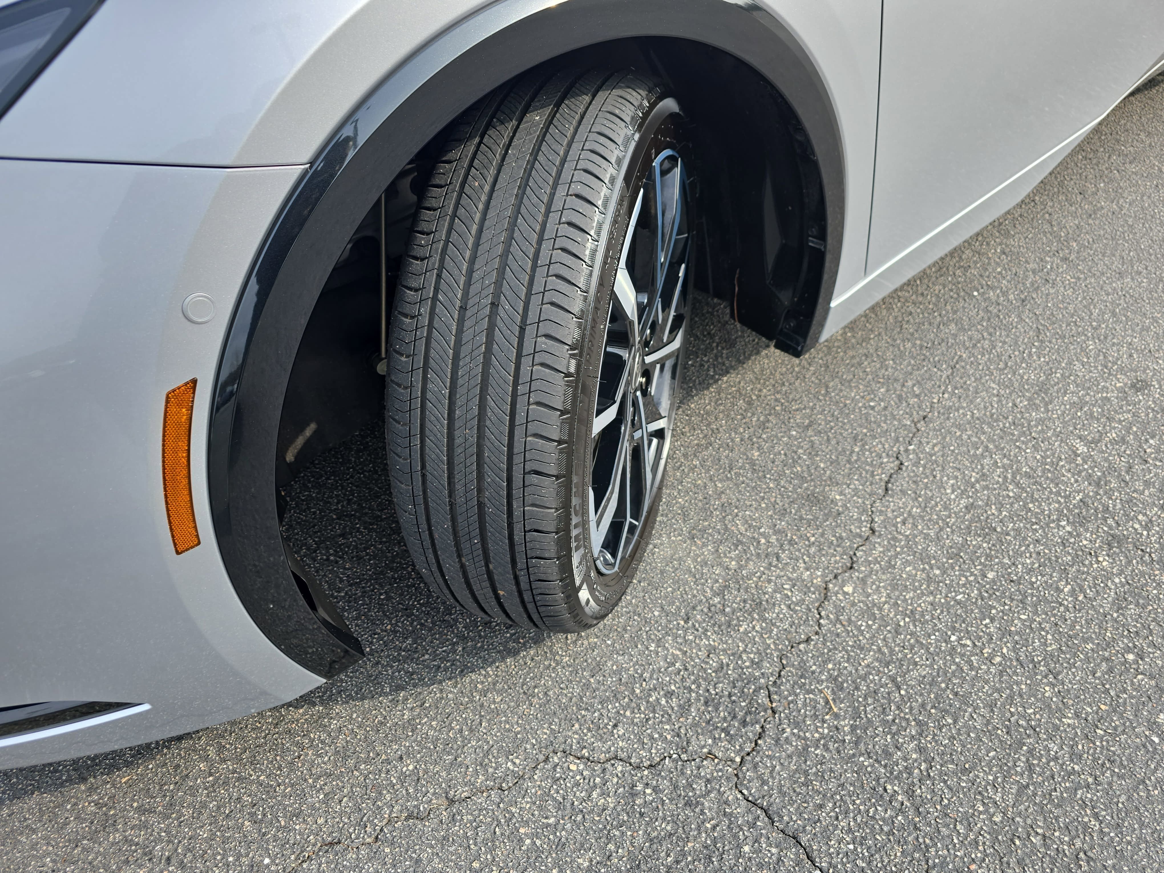 2025 Toyota Prius Plug-In Hybrid XSE Premium