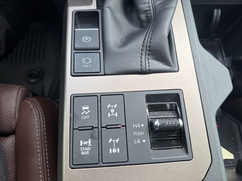 2025 Toyota Land Cruiser Base