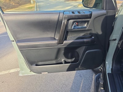 2022 Toyota 4Runner TRD Off Road Premium