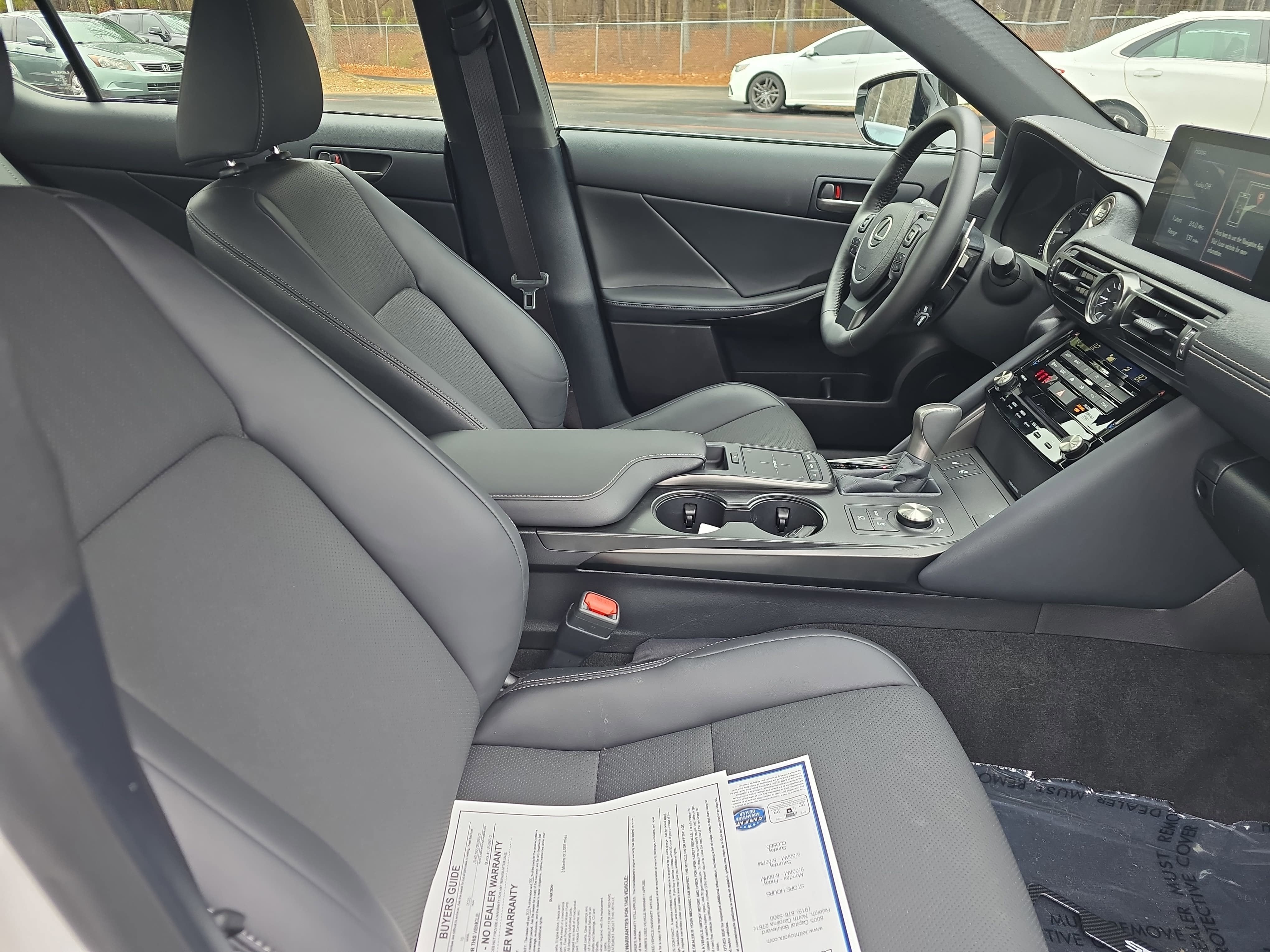 2025 Lexus IS IS 350 F SPORT Design