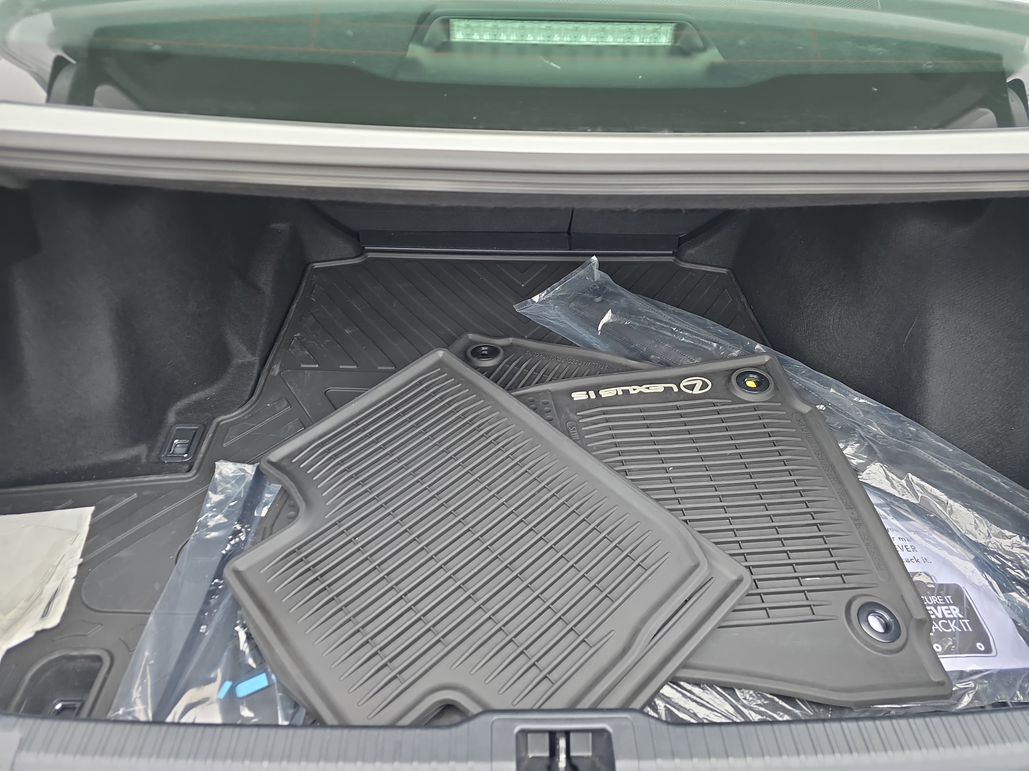 2025 Lexus IS IS 350 F SPORT Design