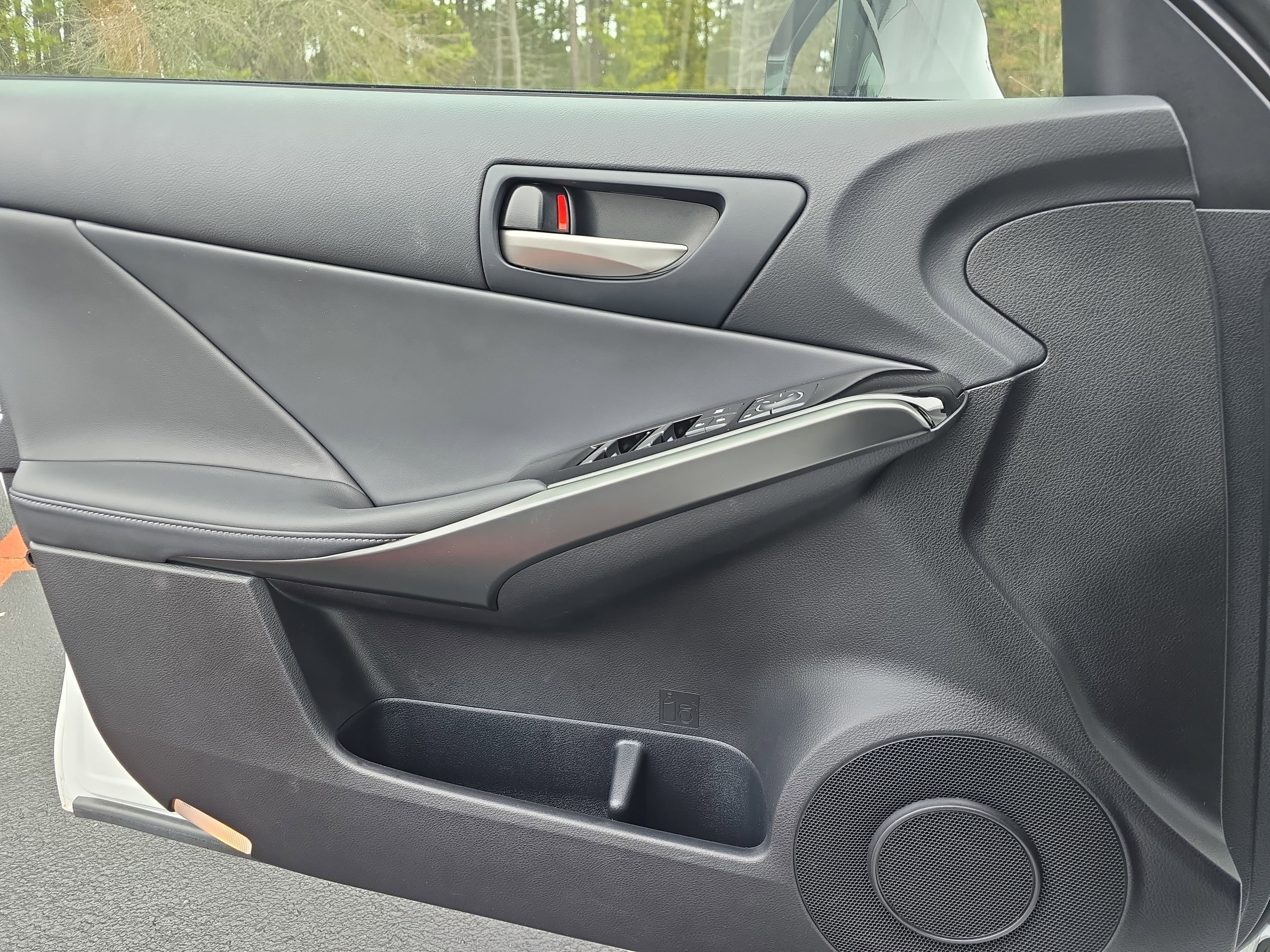 2025 Lexus IS IS 350 F SPORT Design