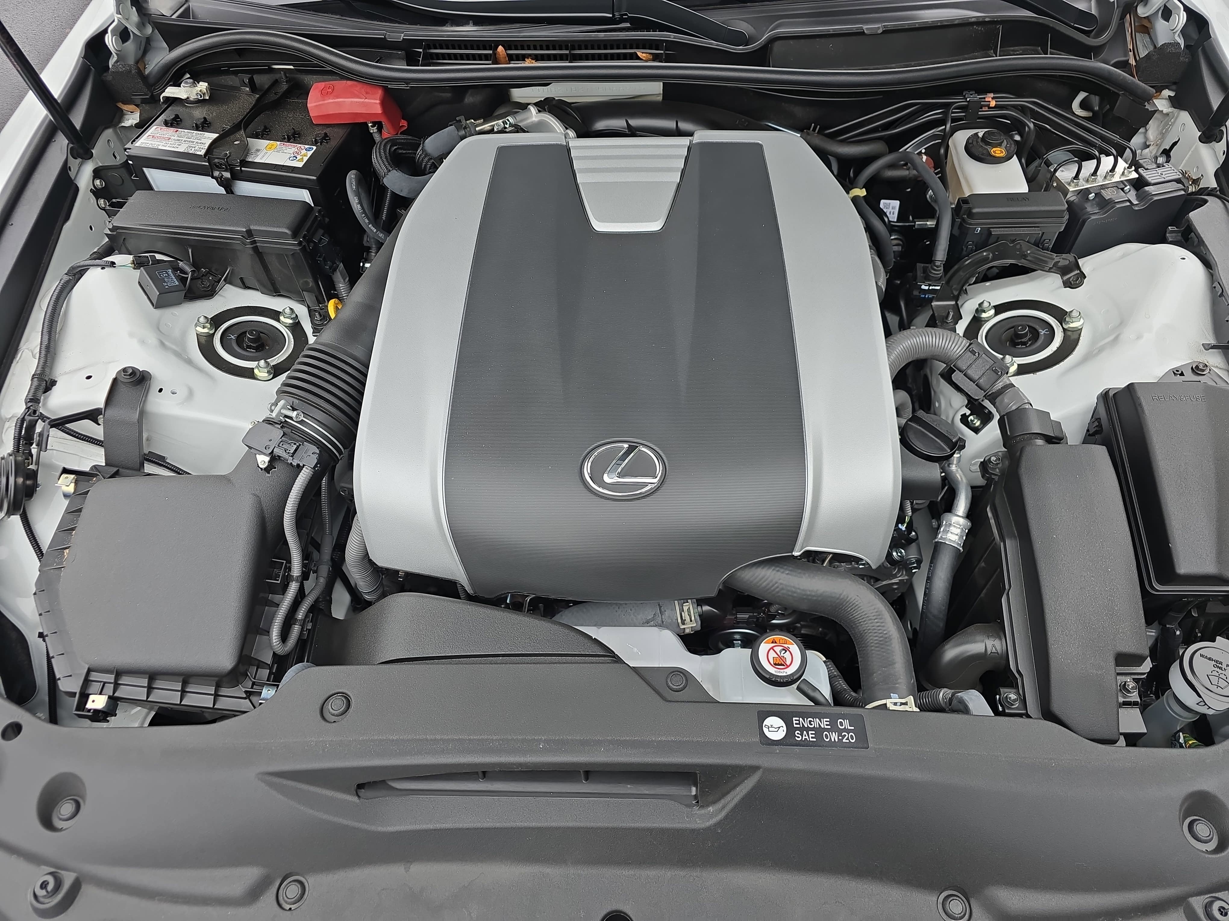 2025 Lexus IS IS 350 F SPORT Design