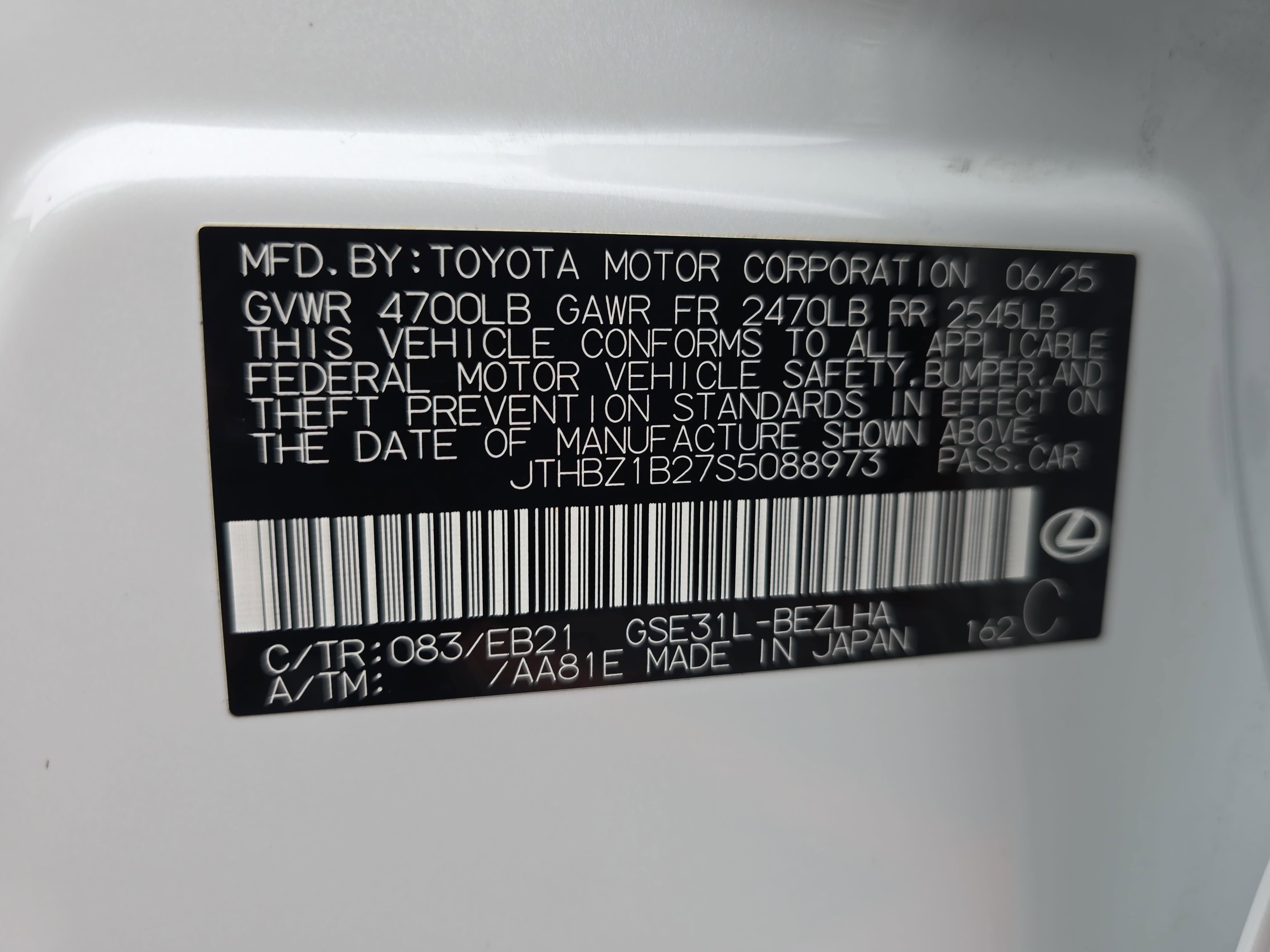 2025 Lexus IS IS 350 F SPORT Design