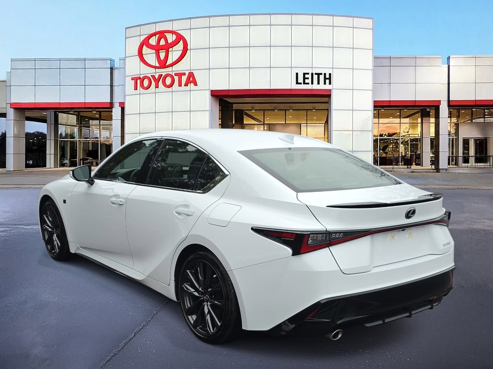 2025 Lexus IS IS 350 F SPORT Design