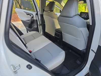 2022 Toyota RAV4 Hybrid Hybrid XLE Premium