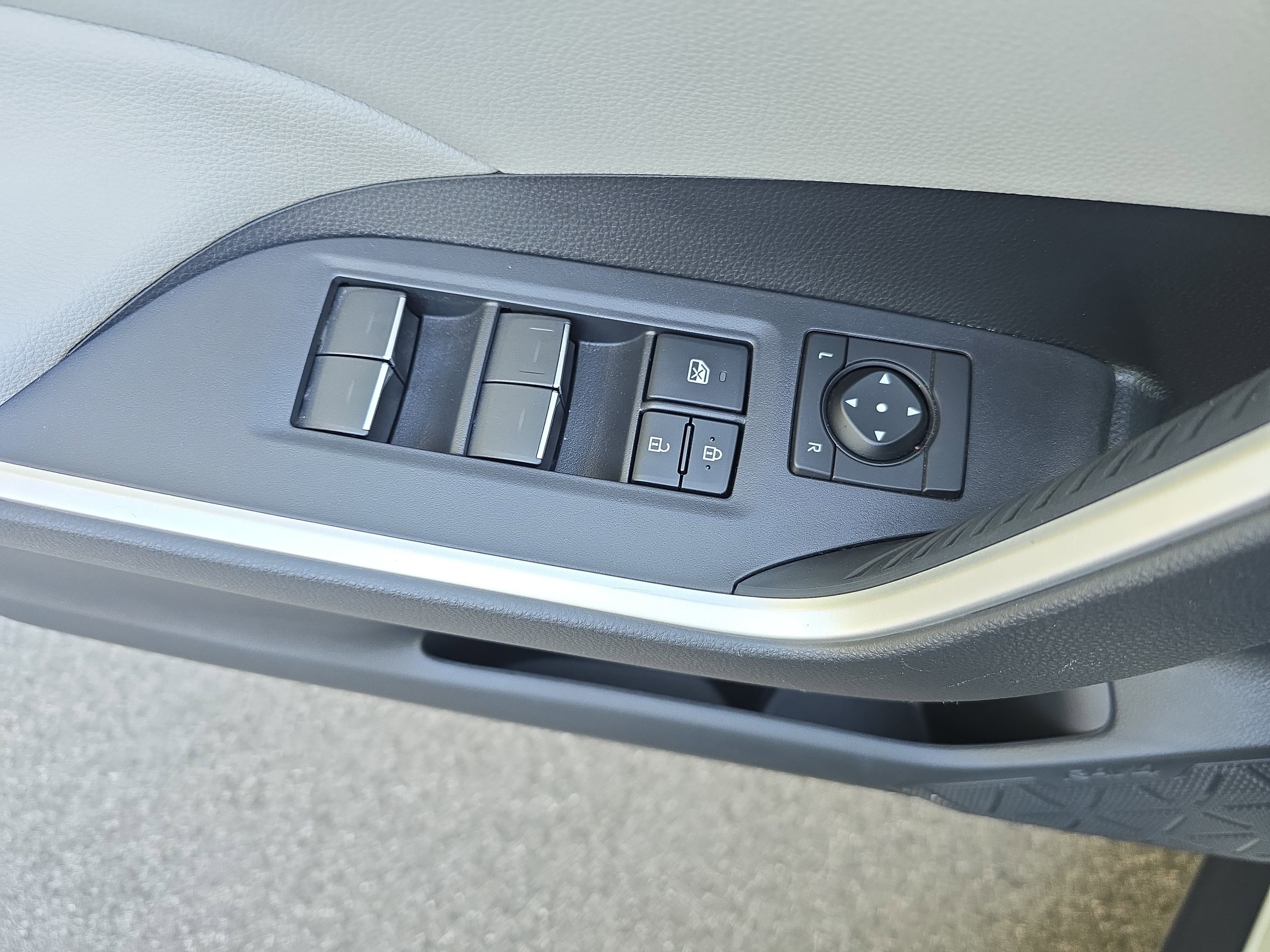 2022 Toyota RAV4 Hybrid Hybrid XLE Premium