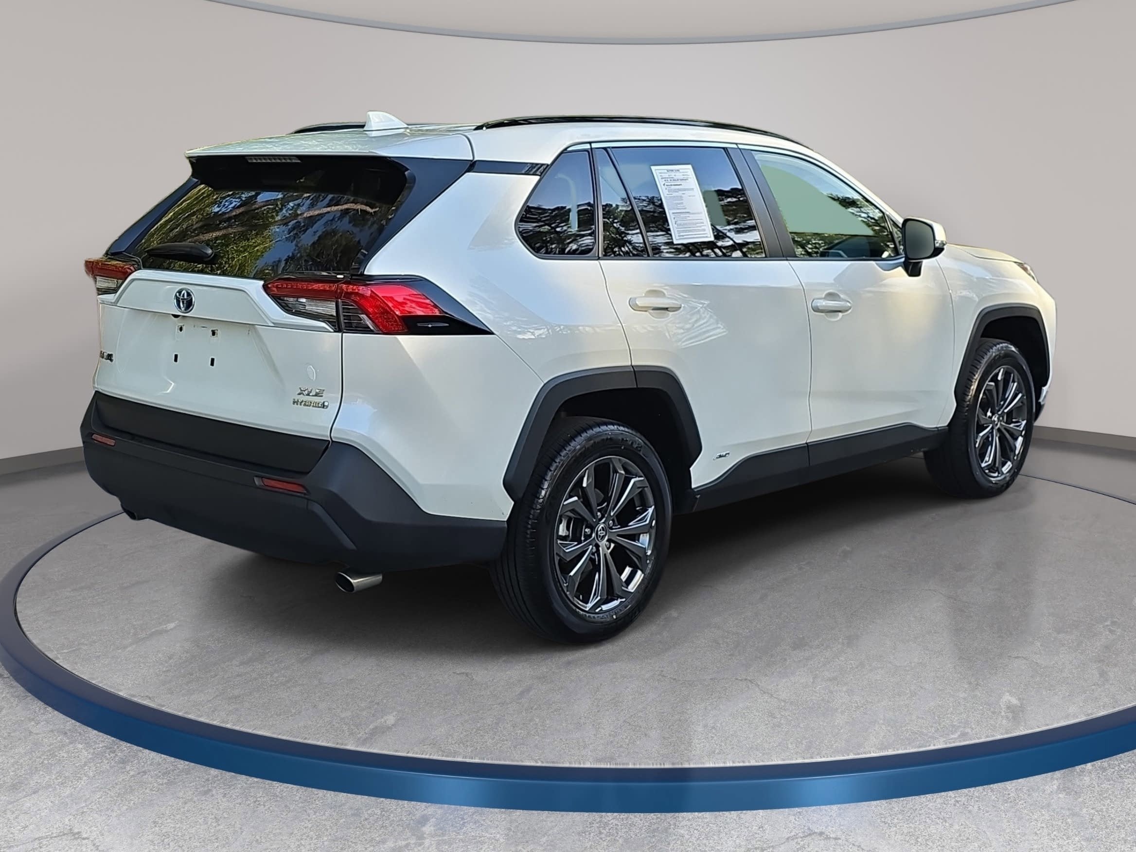 2022 Toyota RAV4 Hybrid Hybrid XLE Premium