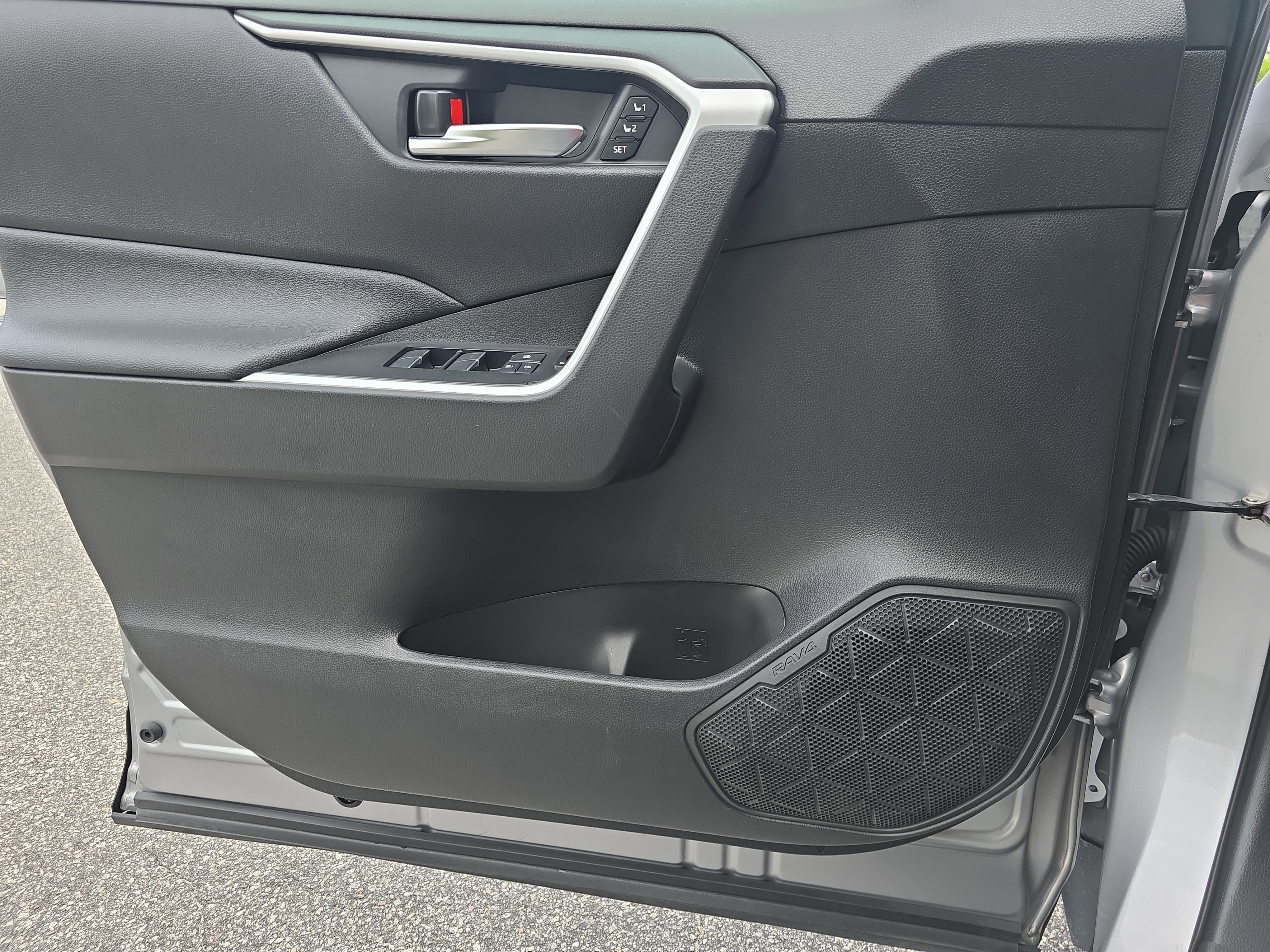 2021 Toyota RAV4 Hybrid Hybrid XLE Premium