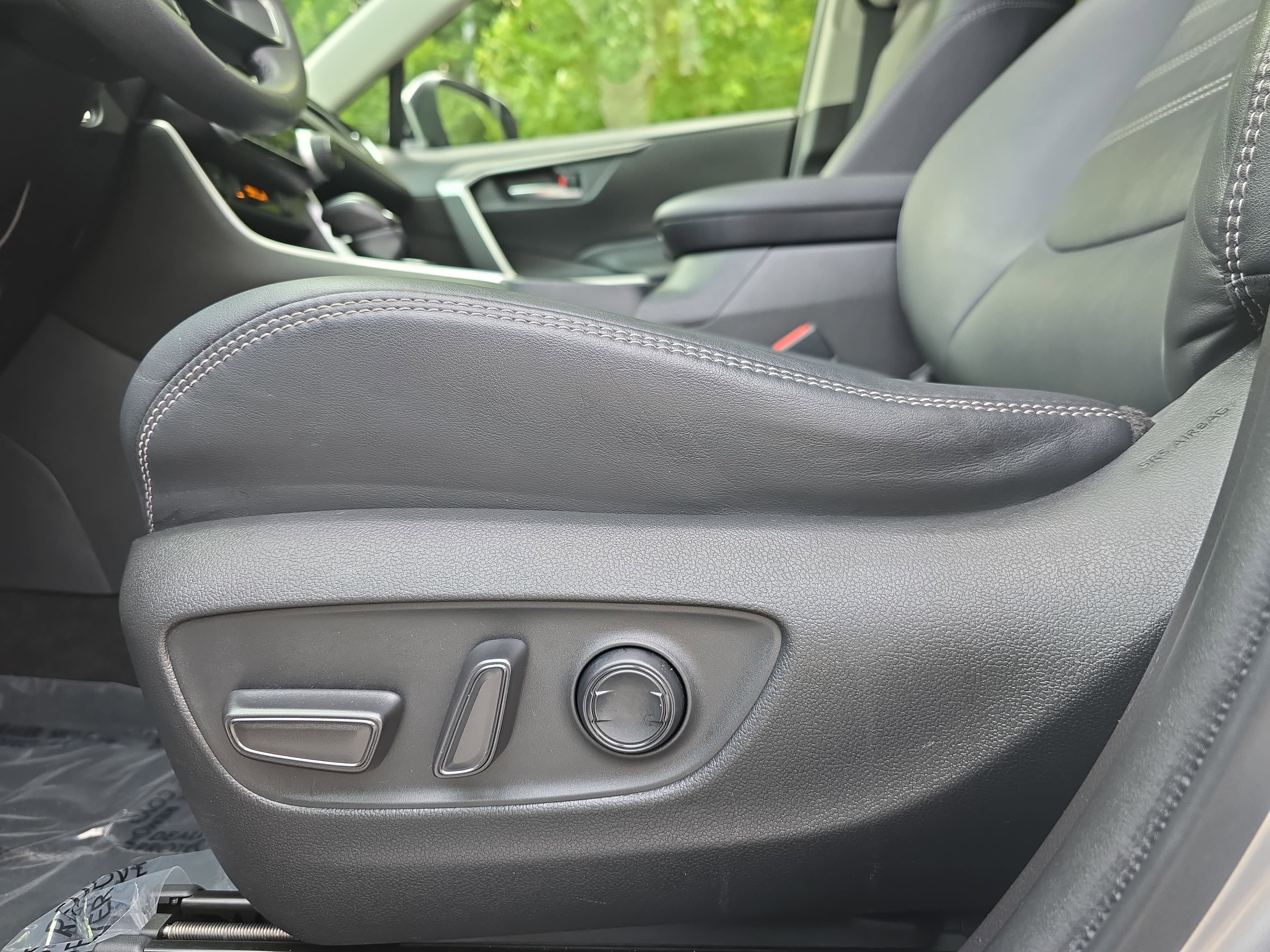 2021 Toyota RAV4 Hybrid Hybrid XLE Premium