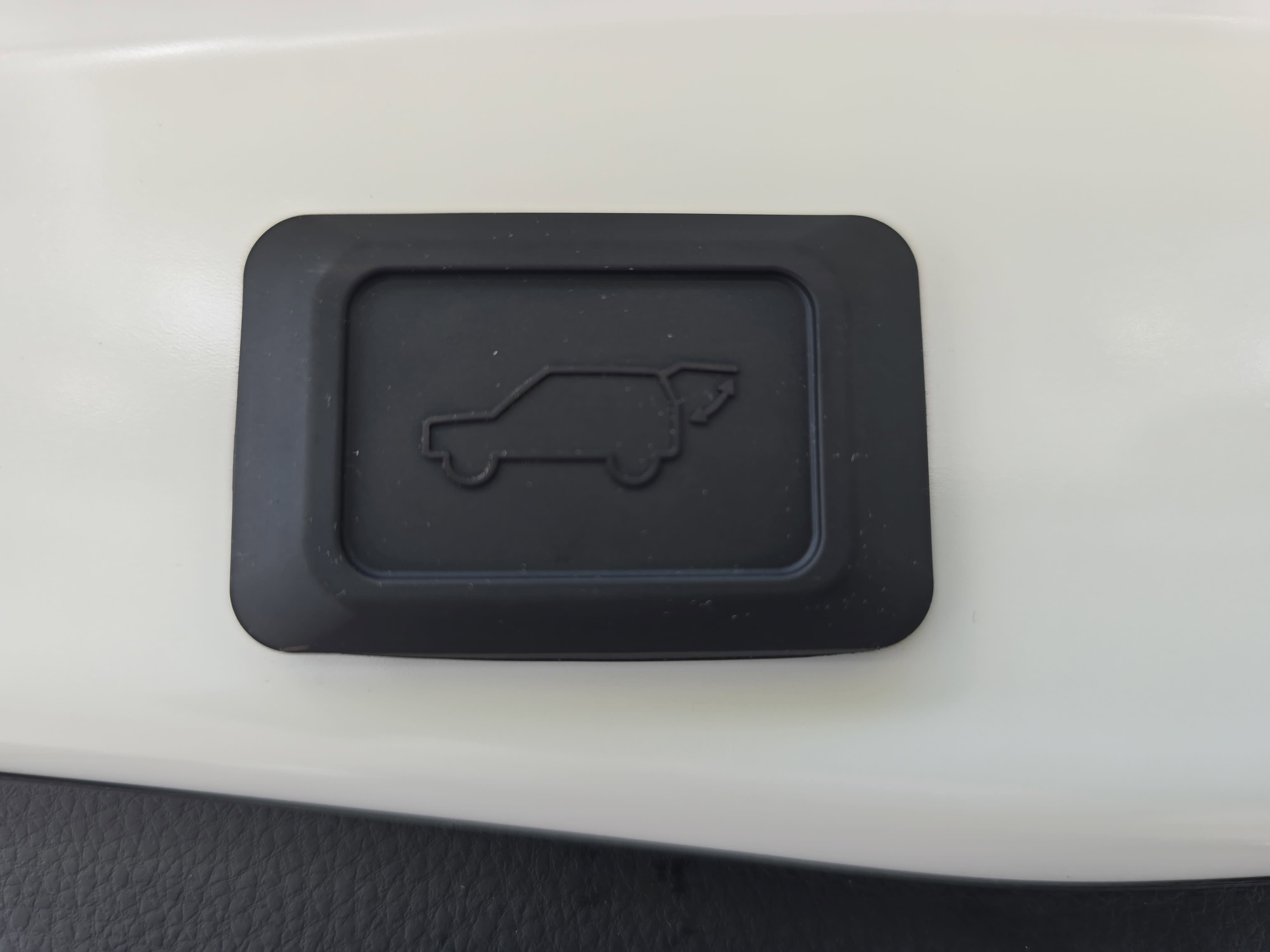 2022 Toyota RAV4 Hybrid Hybrid XLE Premium