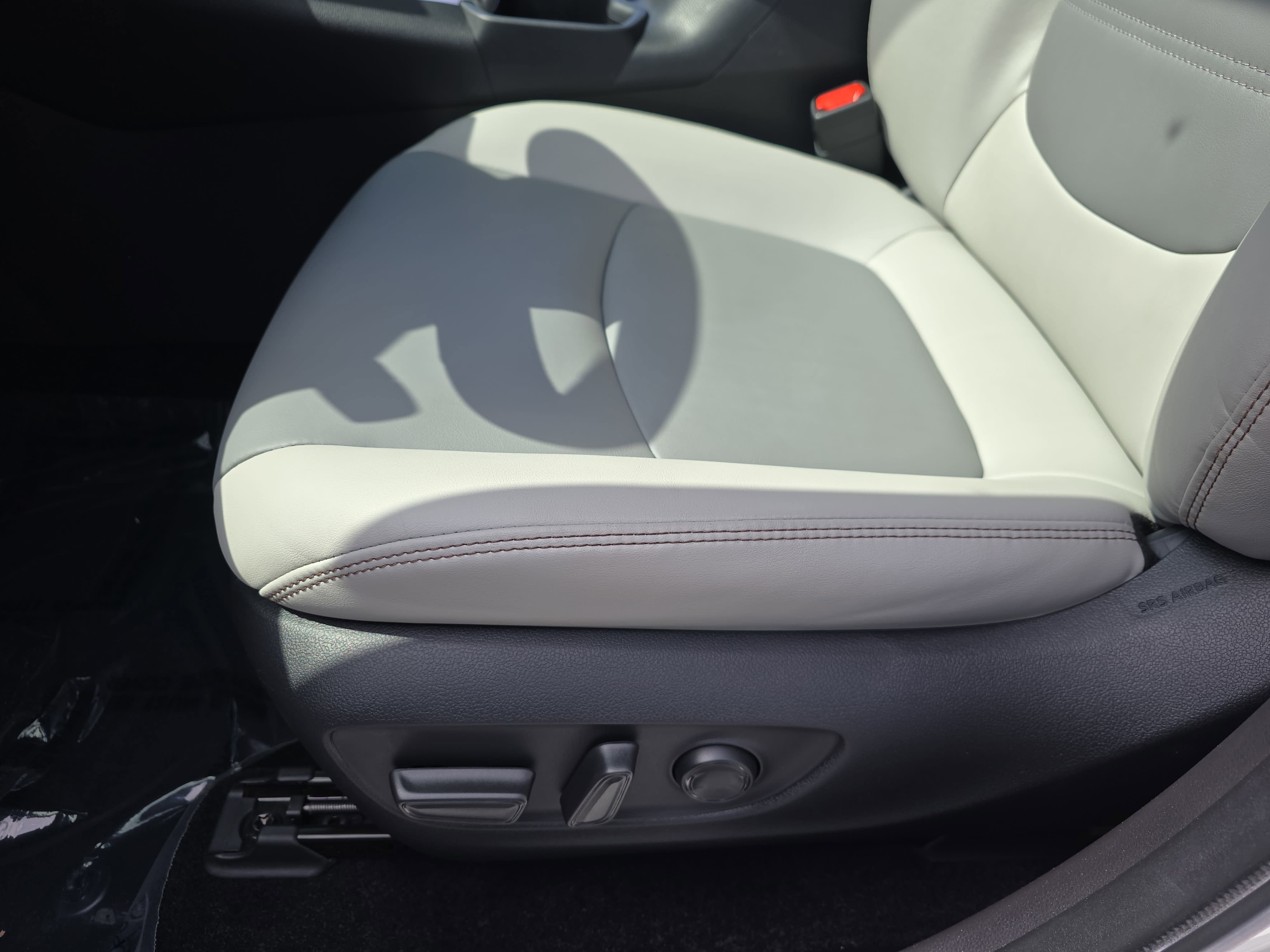 2022 Toyota RAV4 Hybrid Hybrid XLE Premium