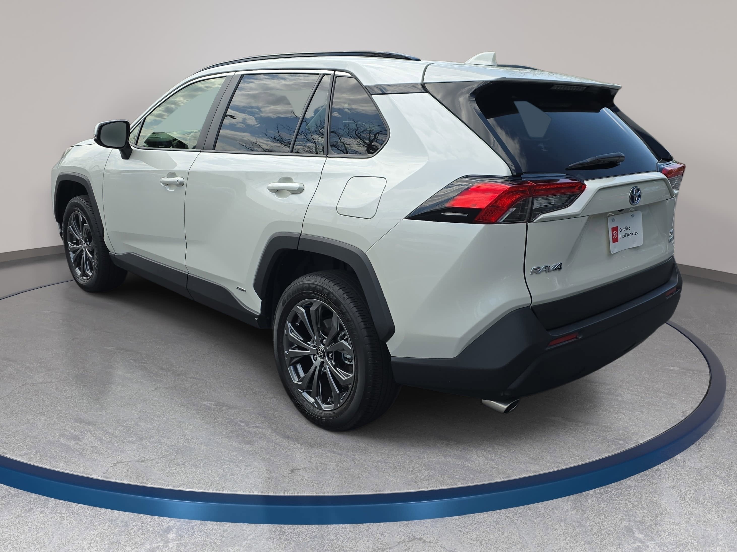 2022 Toyota RAV4 Hybrid Hybrid XLE Premium