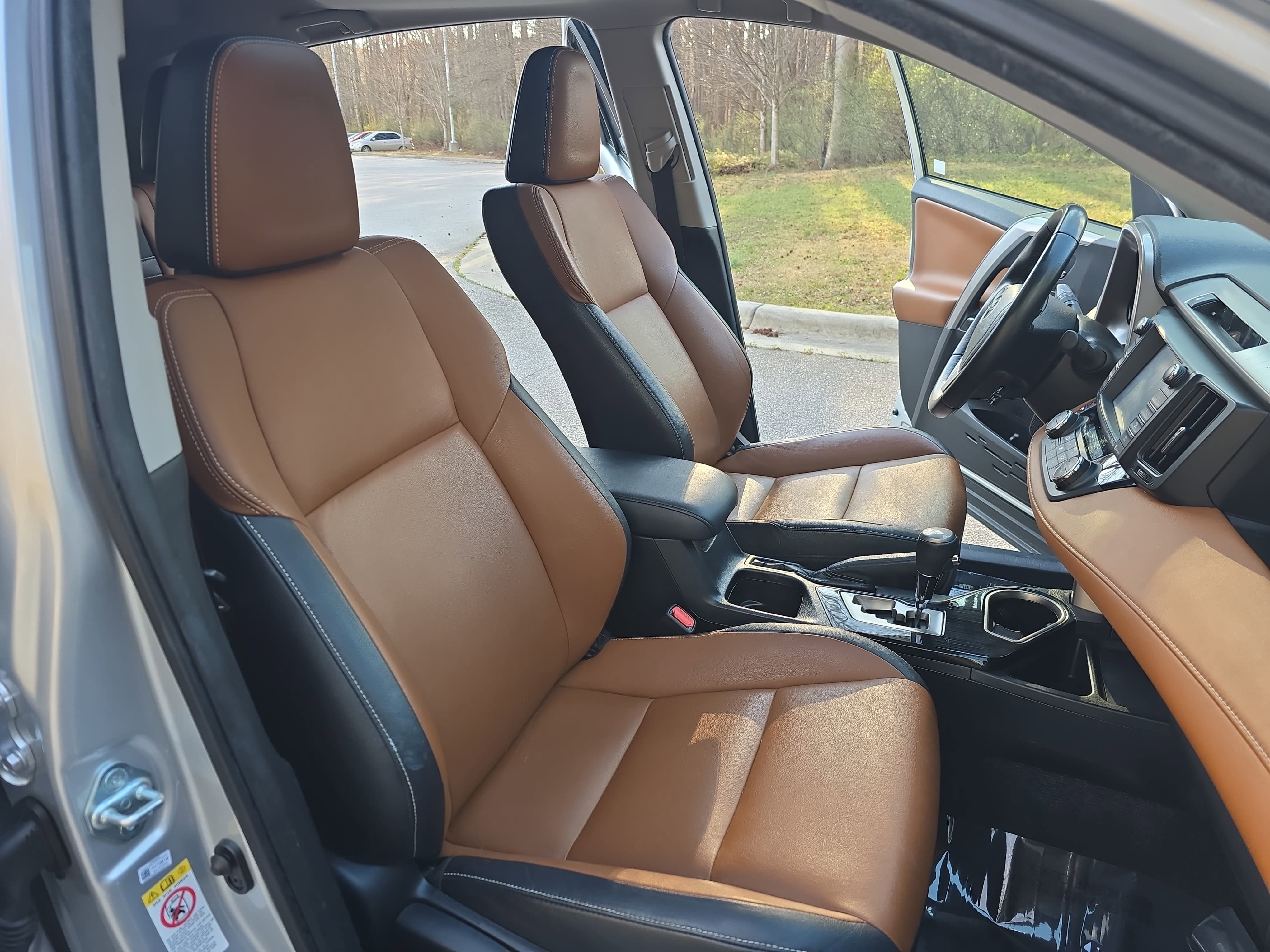 2016 Toyota RAV4 Hybrid Limited