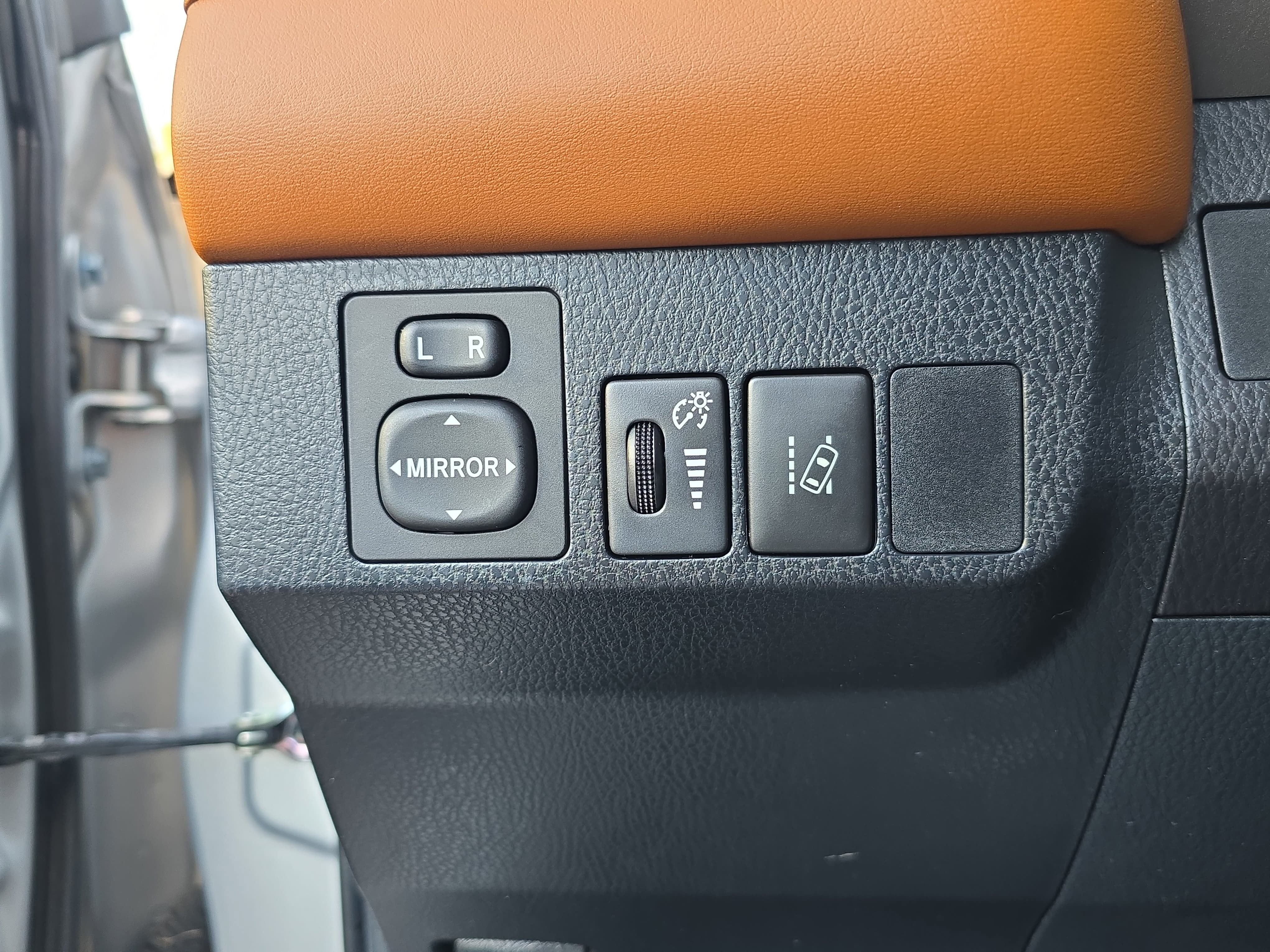 2016 Toyota RAV4 Hybrid Limited