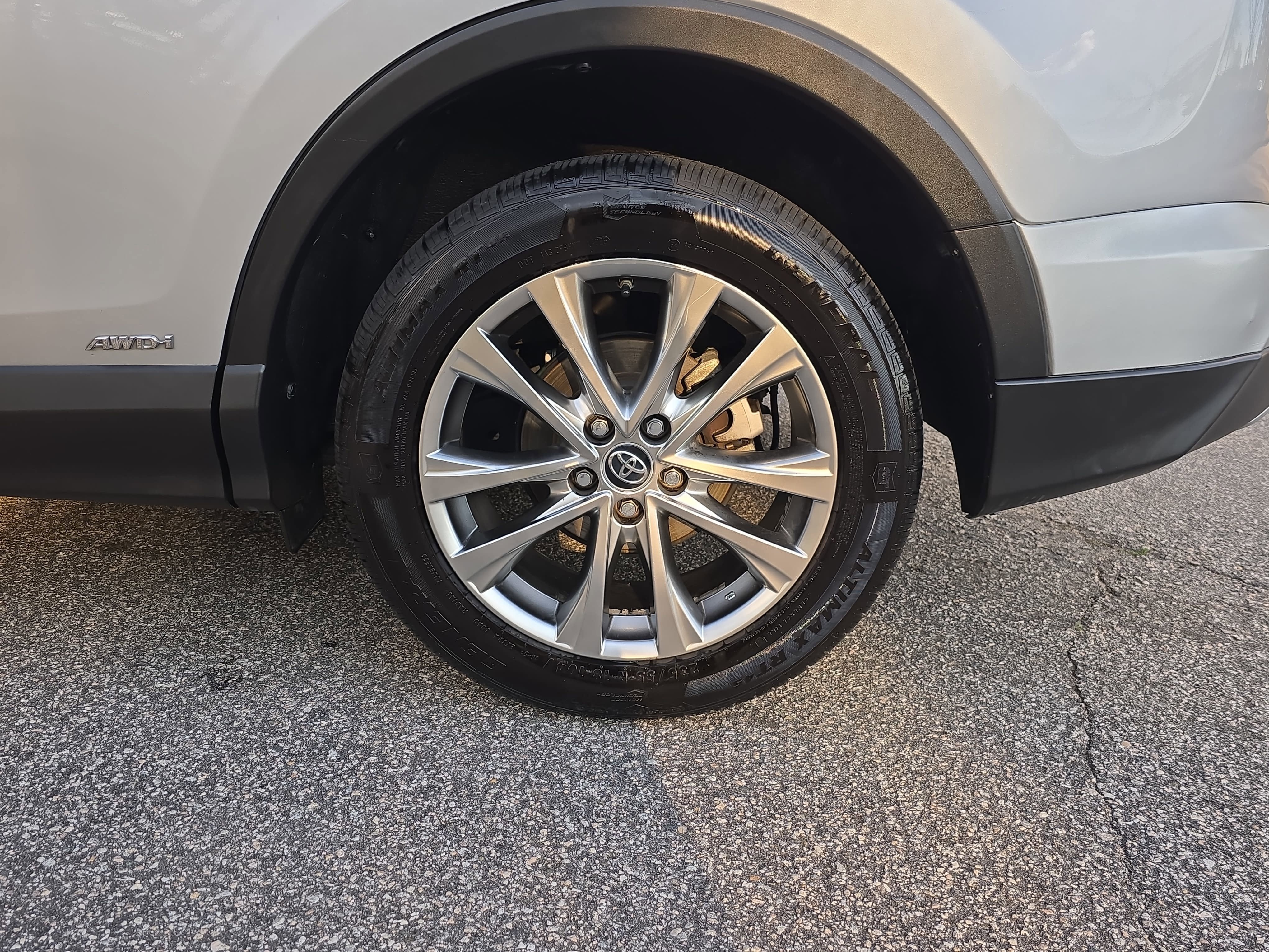 2016 Toyota RAV4 Hybrid Limited