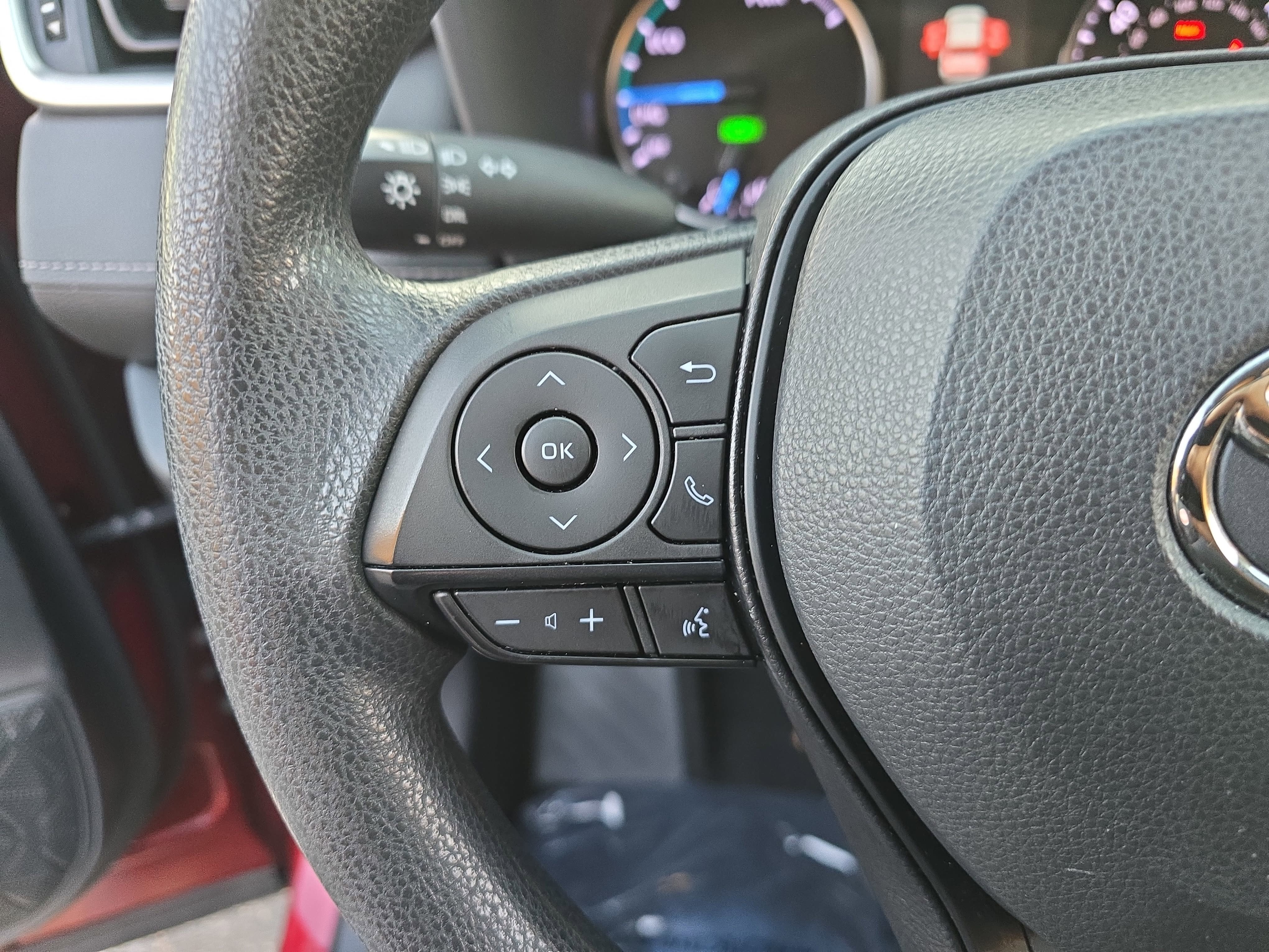 2022 Toyota RAV4 Hybrid Hybrid LE