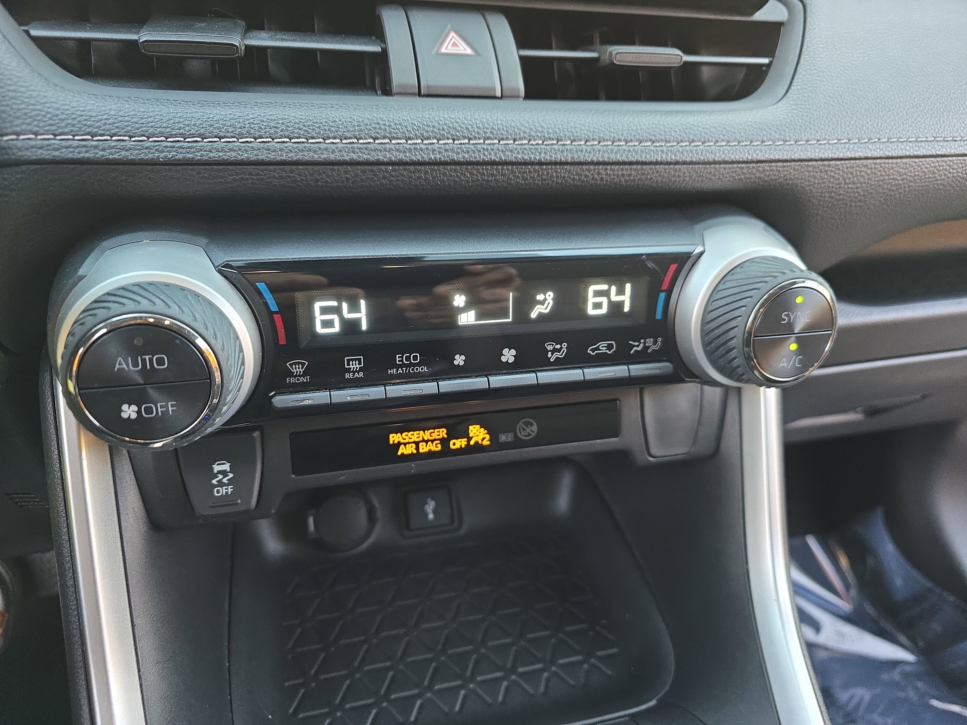 2022 Toyota RAV4 Hybrid Hybrid LE