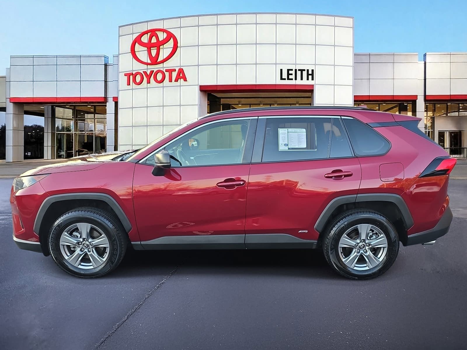 2022 Toyota RAV4 Hybrid Hybrid LE